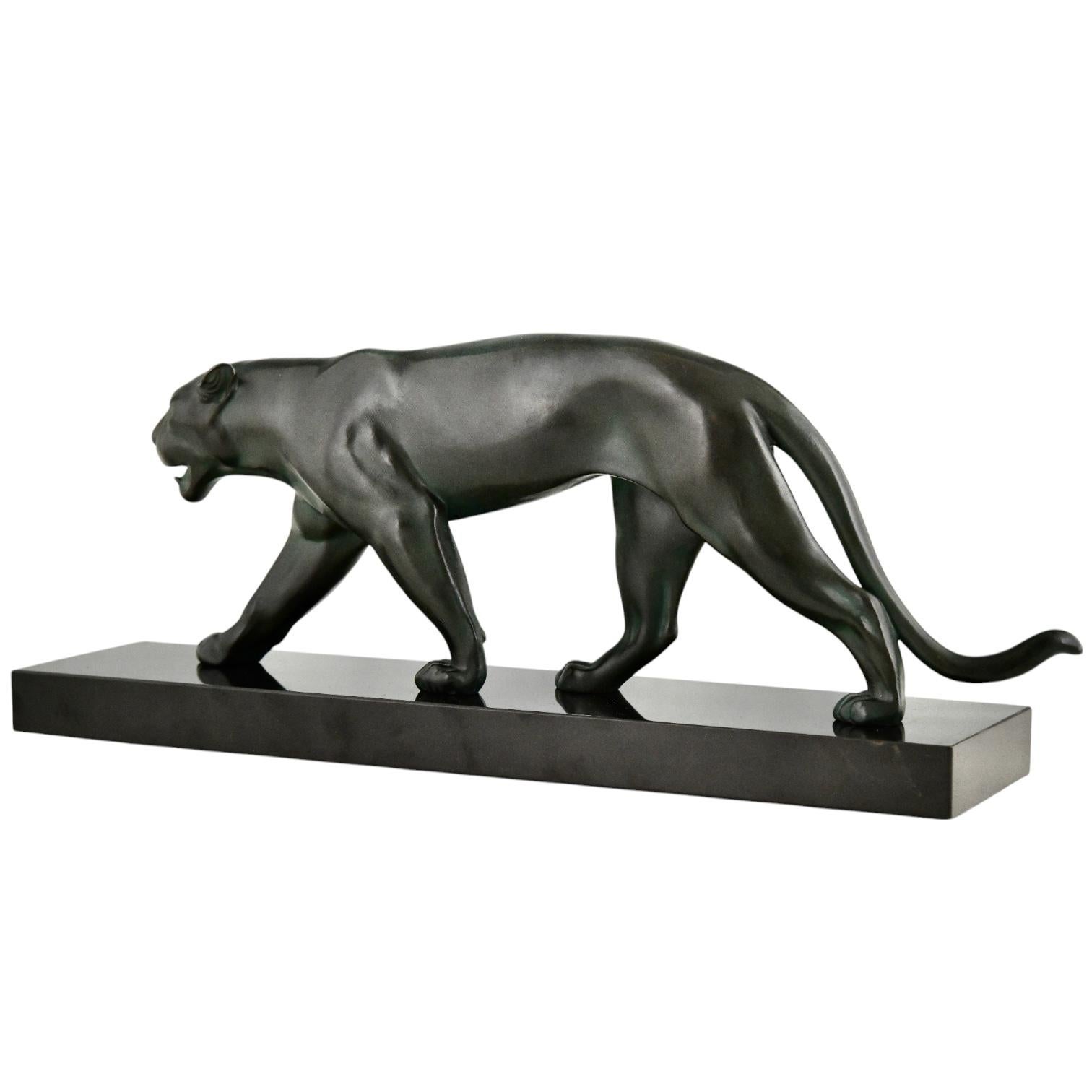 Metallo Art Deco Panther Sculpture OUGANDA by Max Le Verrier, France 1930 original. in vendita