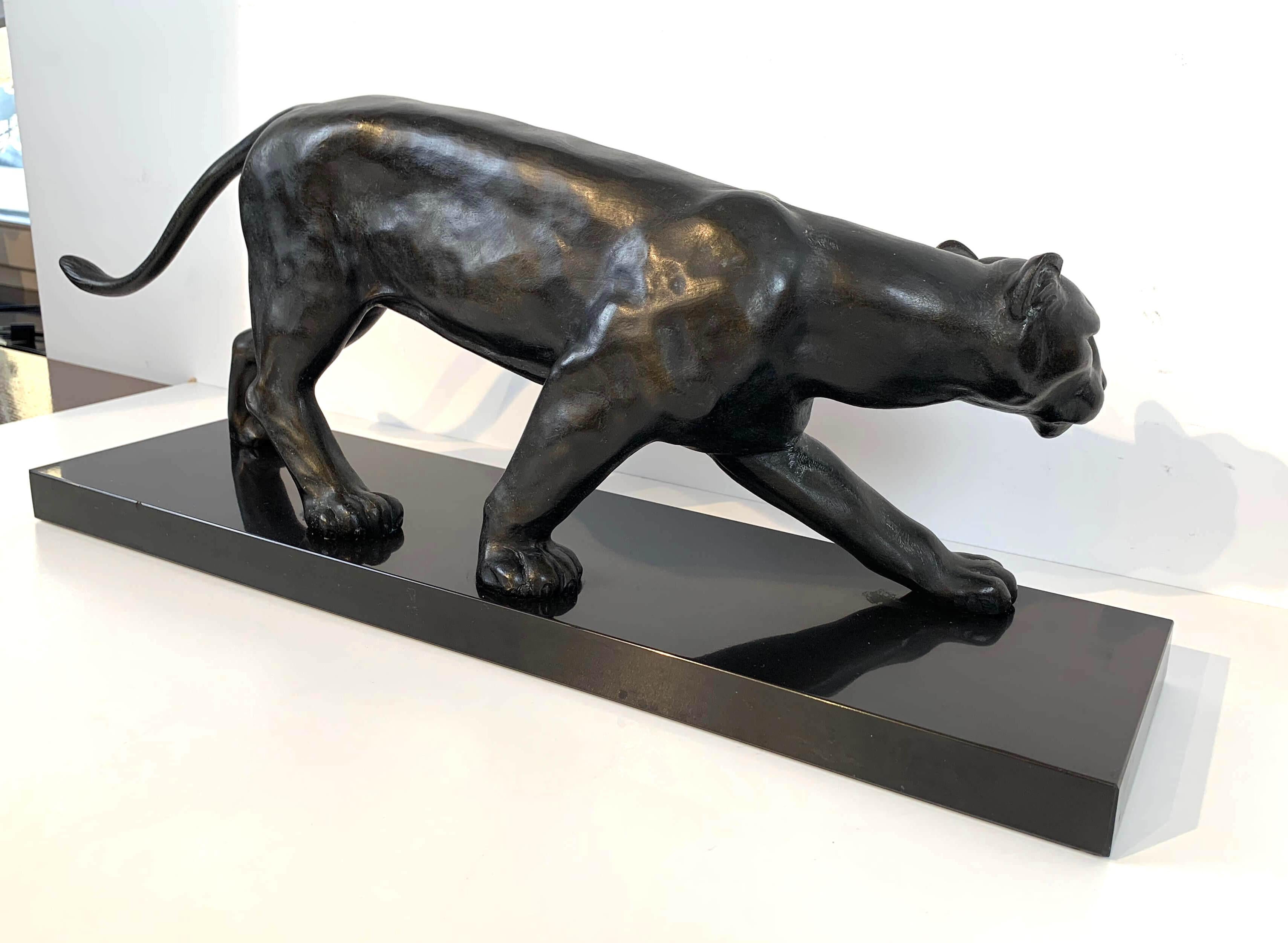 Sculpture de panthère Art déco, signée Jean Martel, bronze, marbre, France ca. 1930 4