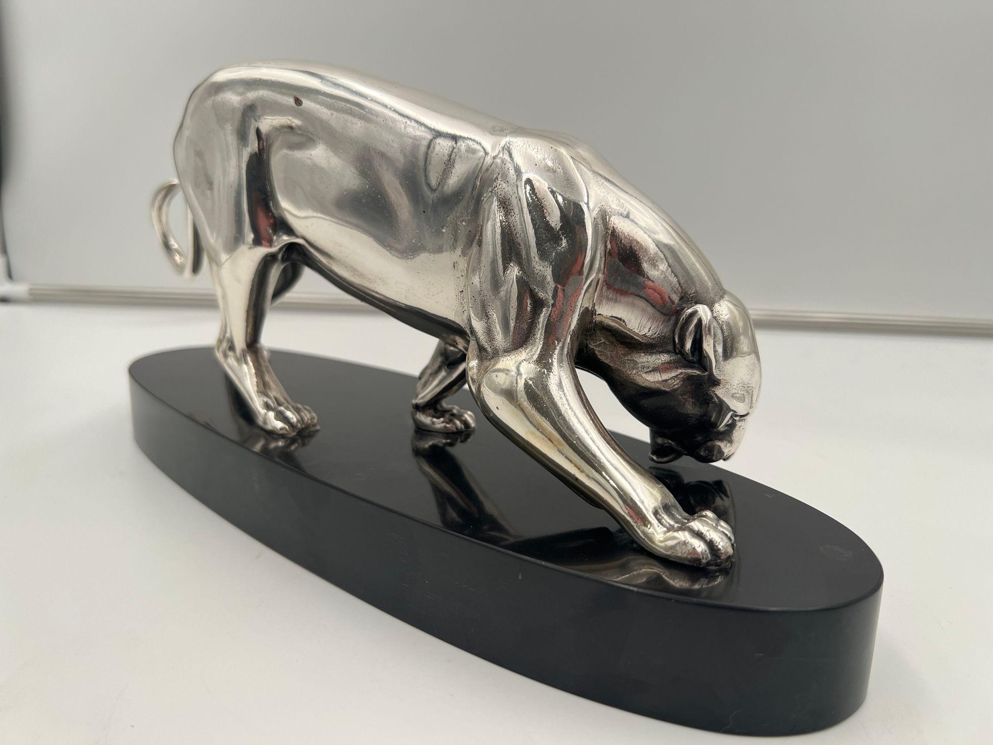 Mid-20th Century Art Deco Panther Sculpture, Silver Plated, France circa 1930 For Sale