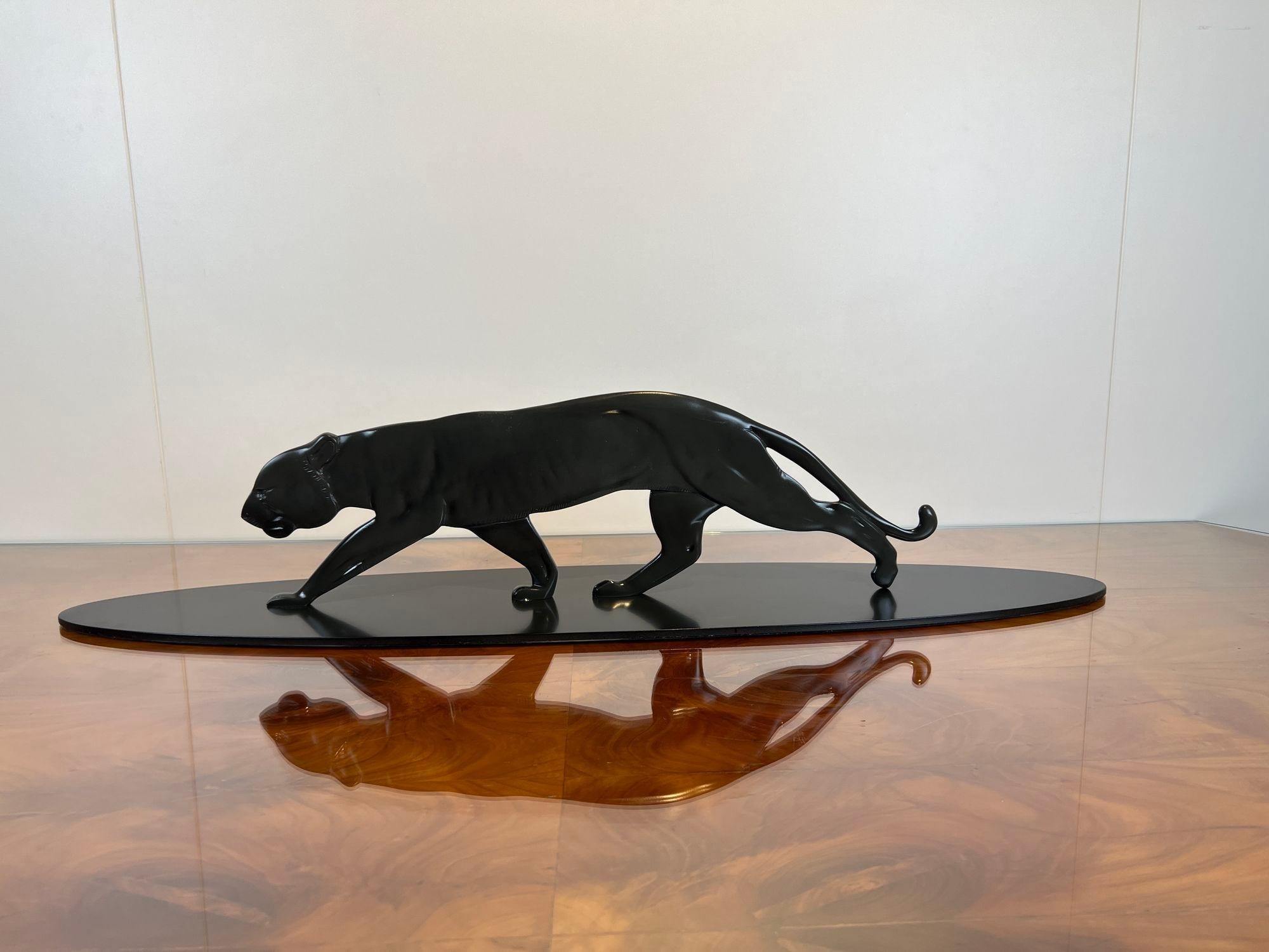 Scultura di pantera Art Déco, bronzo massiccio, Francia, 1930 circa in vendita 7