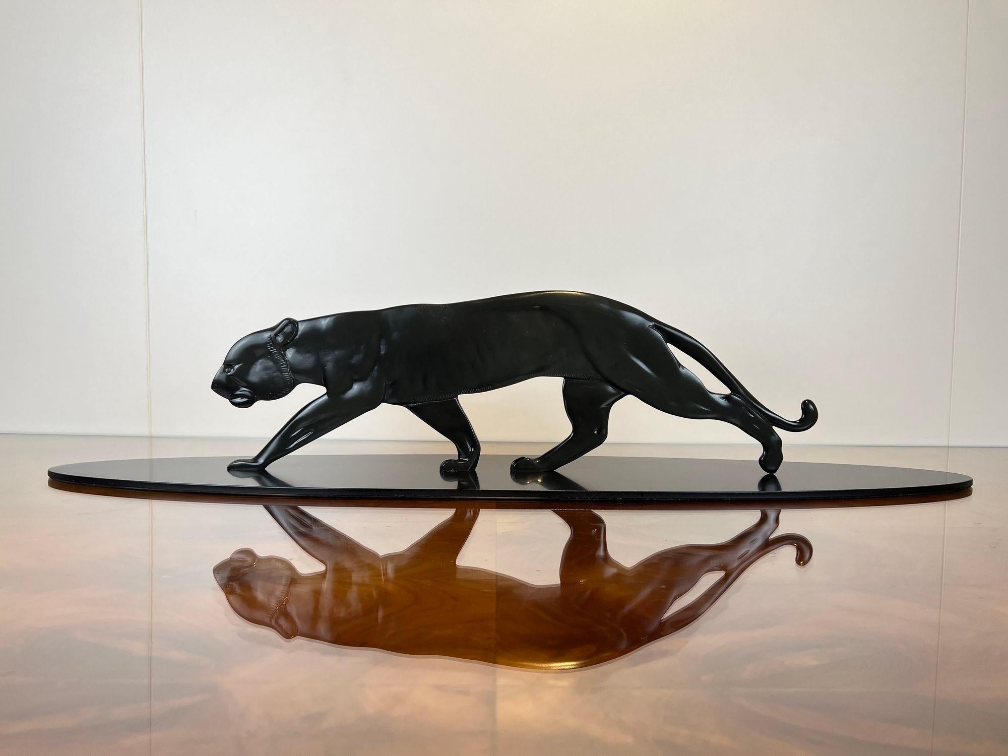 Scultura di pantera Art Déco, bronzo massiccio, Francia, 1930 circa in vendita 1