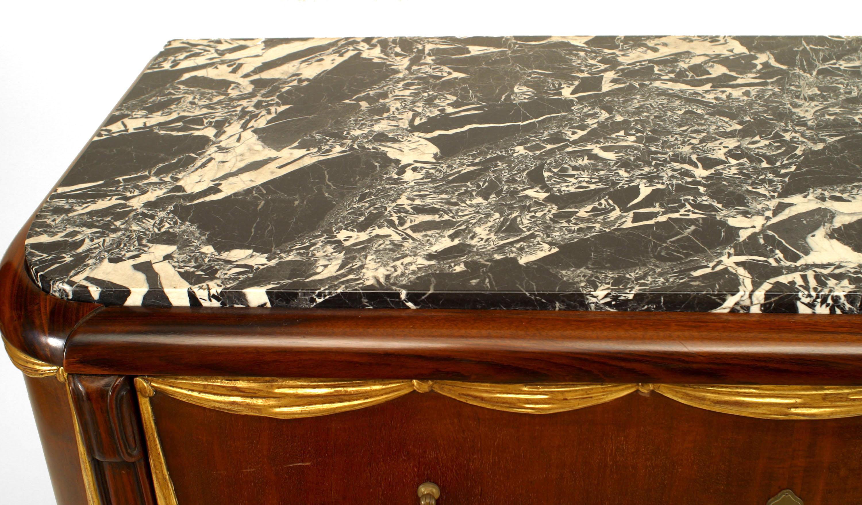 Francese Commode francese Art Deco Dufrene in mogano e marmo in vendita