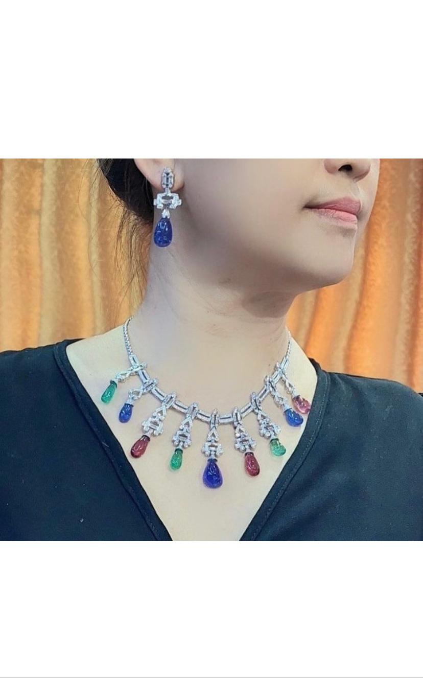 AIG-zertifizierte 123,00 Karat Smaragde Tanzanite Turmalin Diamanten 18K Gold Parure im Angebot 7