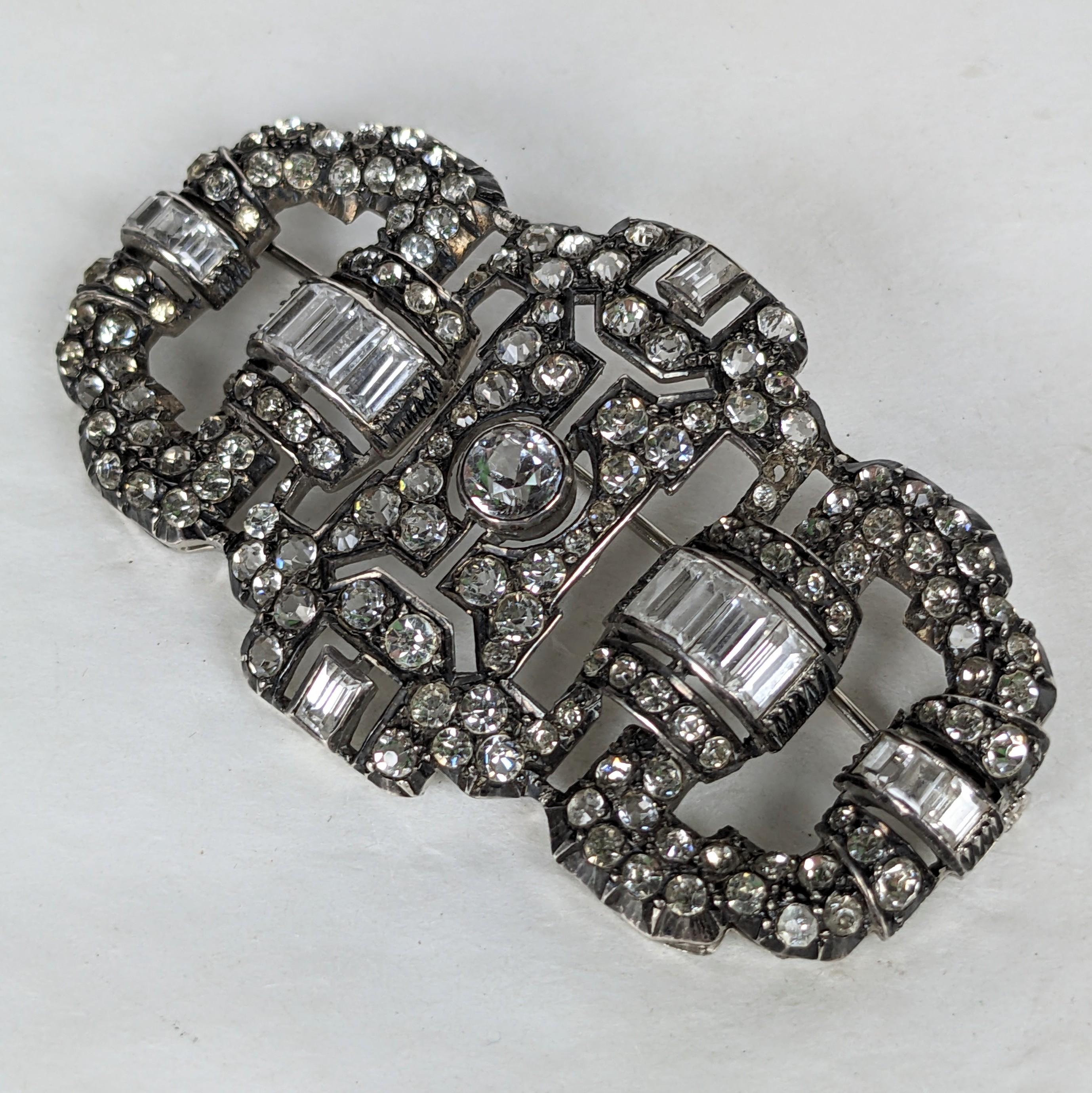 Art Deco Paste Brooch France In Excellent Condition For Sale In New York, NY