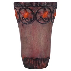 Gobelet Art Déco en pâte de verre 'Fruits Et Volutes', Gabriel Argy-Rousseau, Paris