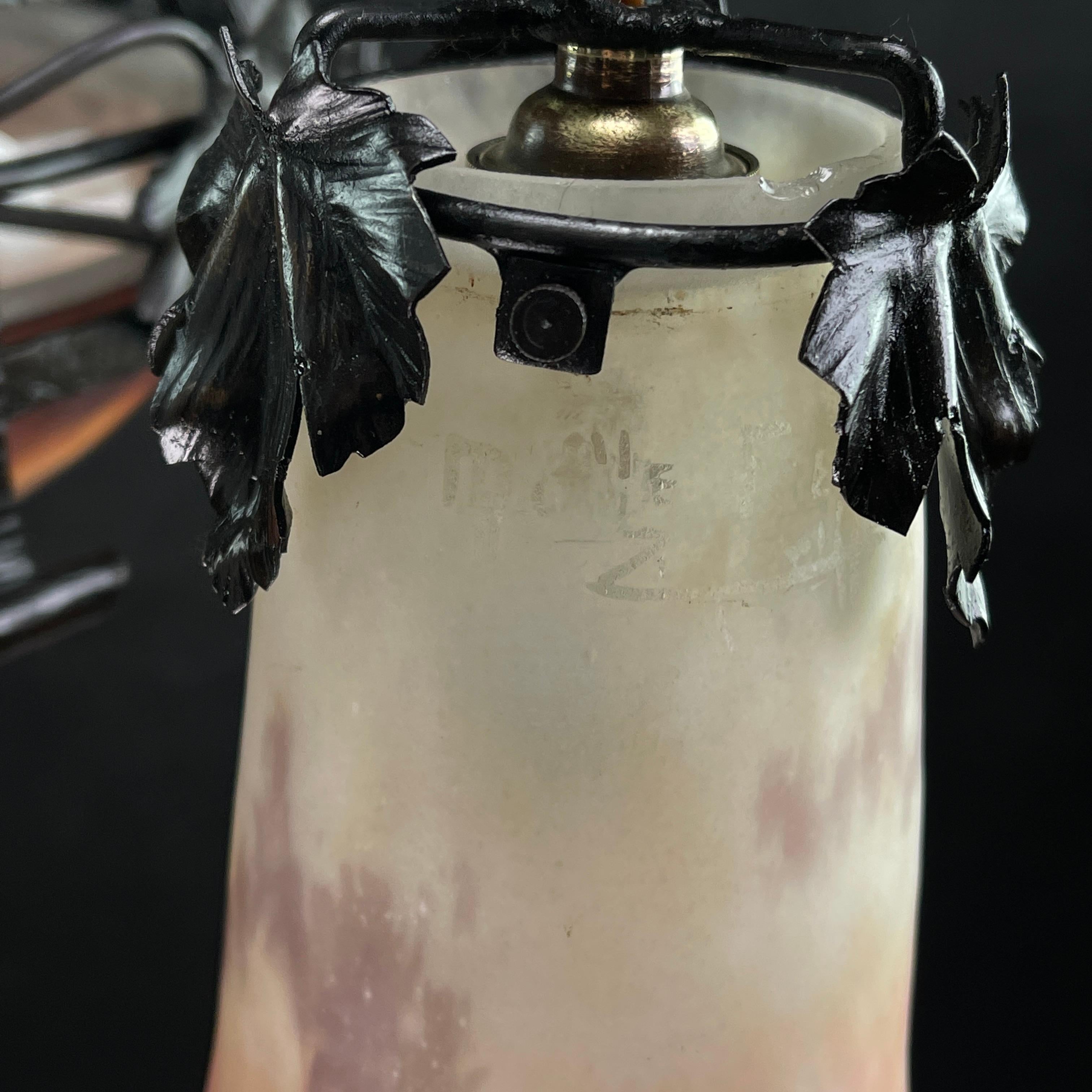 Metà XX secolo Lampada da soffitto Art Deco Pate De Verre di Muller Freres, Luneville, anni '30 in vendita