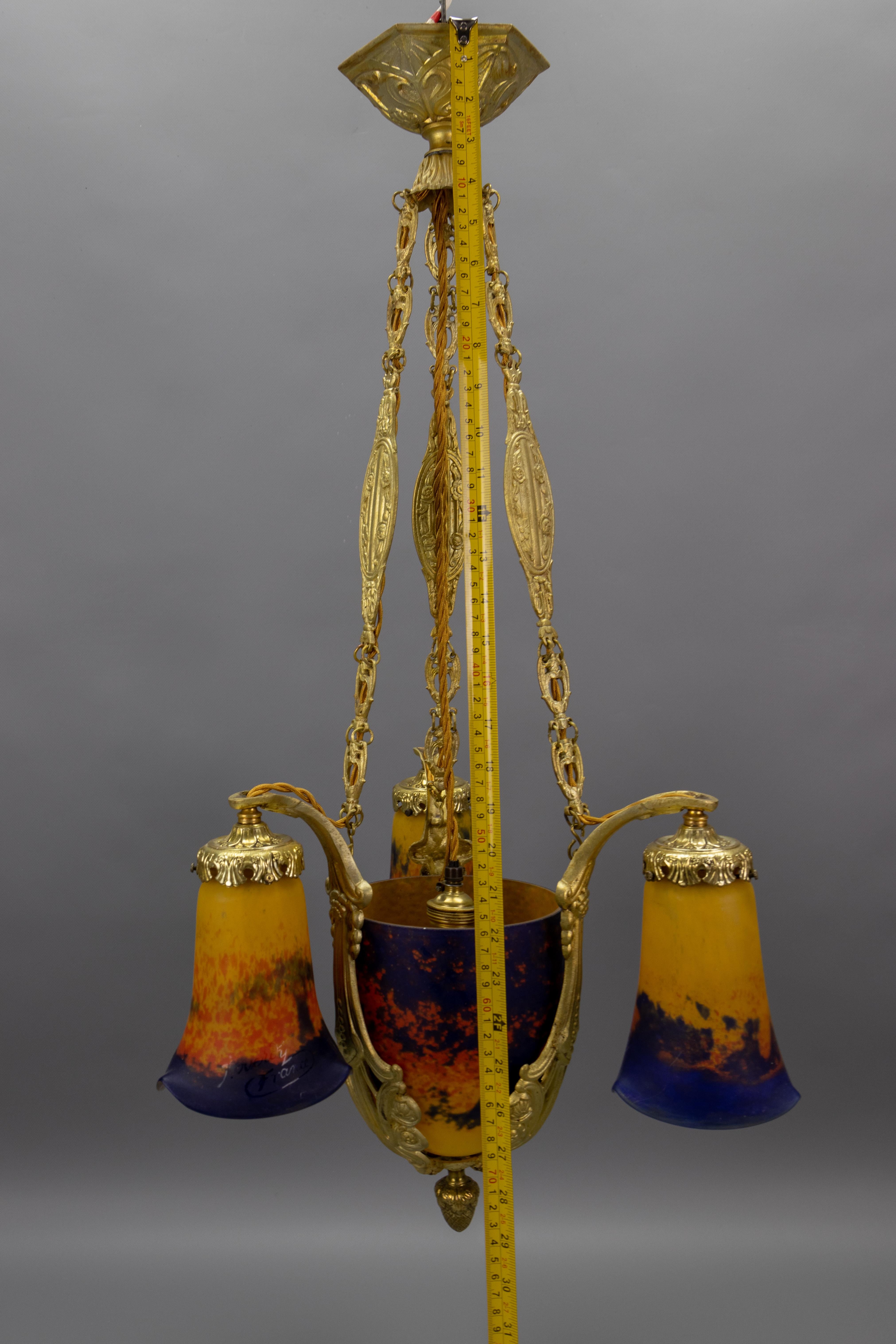 Art Deco Pâte de Verre Glass and Bronze Four-Light Chandelier by Noverdy France For Sale 11