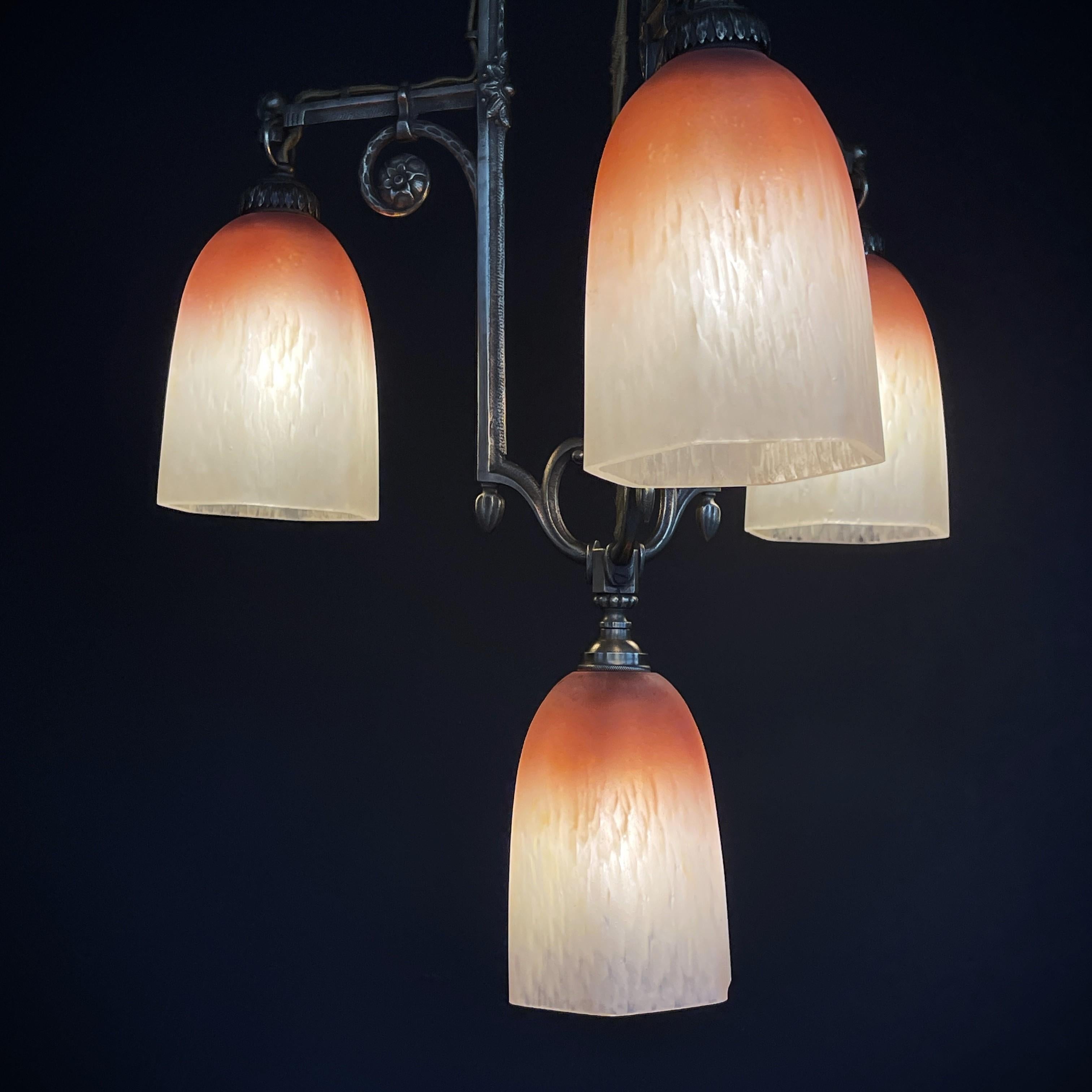 ART DECO Pate de Verre lampada a sospensione lampada da soffitto bronzo anni '30 in vendita 3