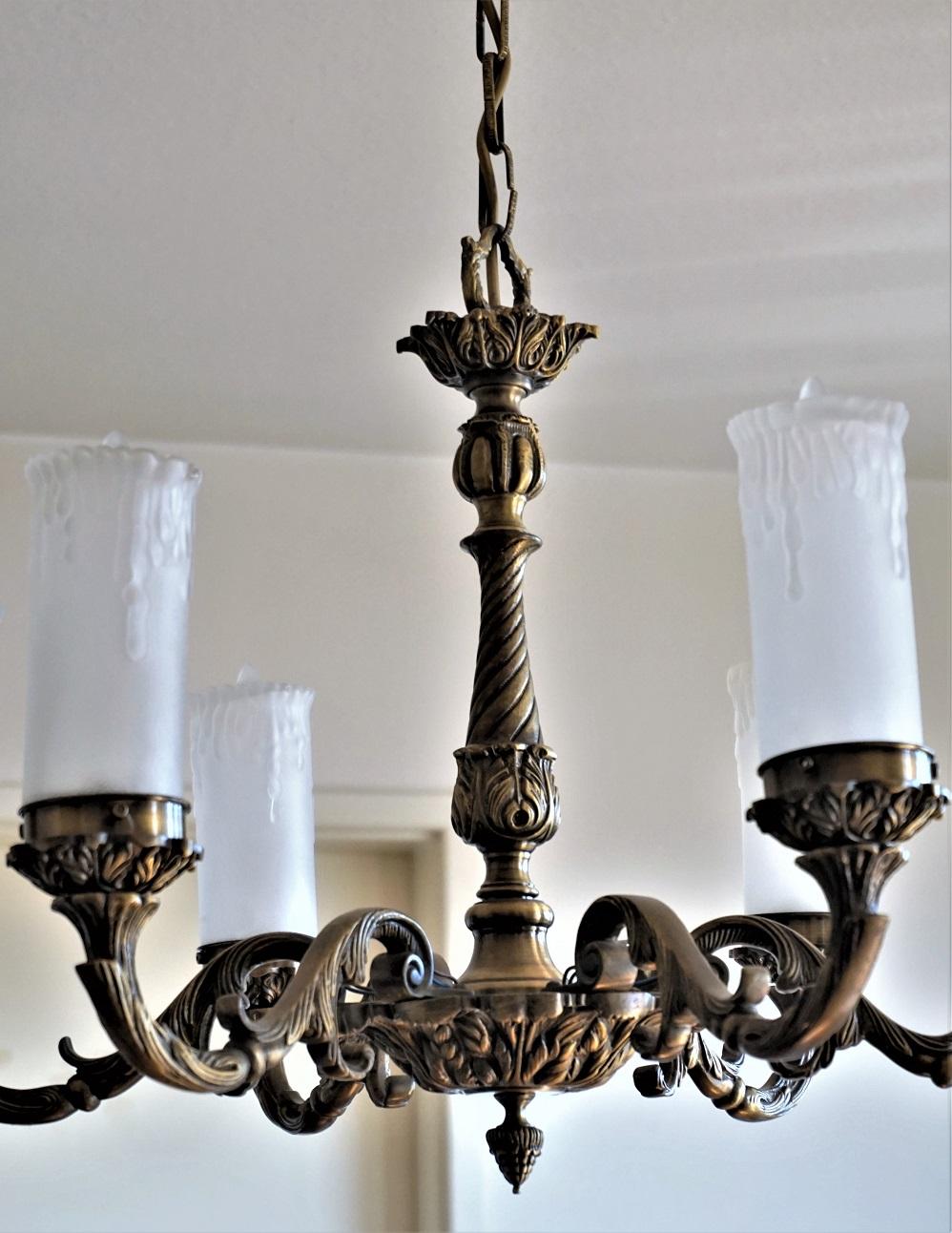 Art Nouveau Patinated Bronze and Frosted Glass Six-Light Chandelie In Good Condition For Sale In Frankfurt am Main, DE