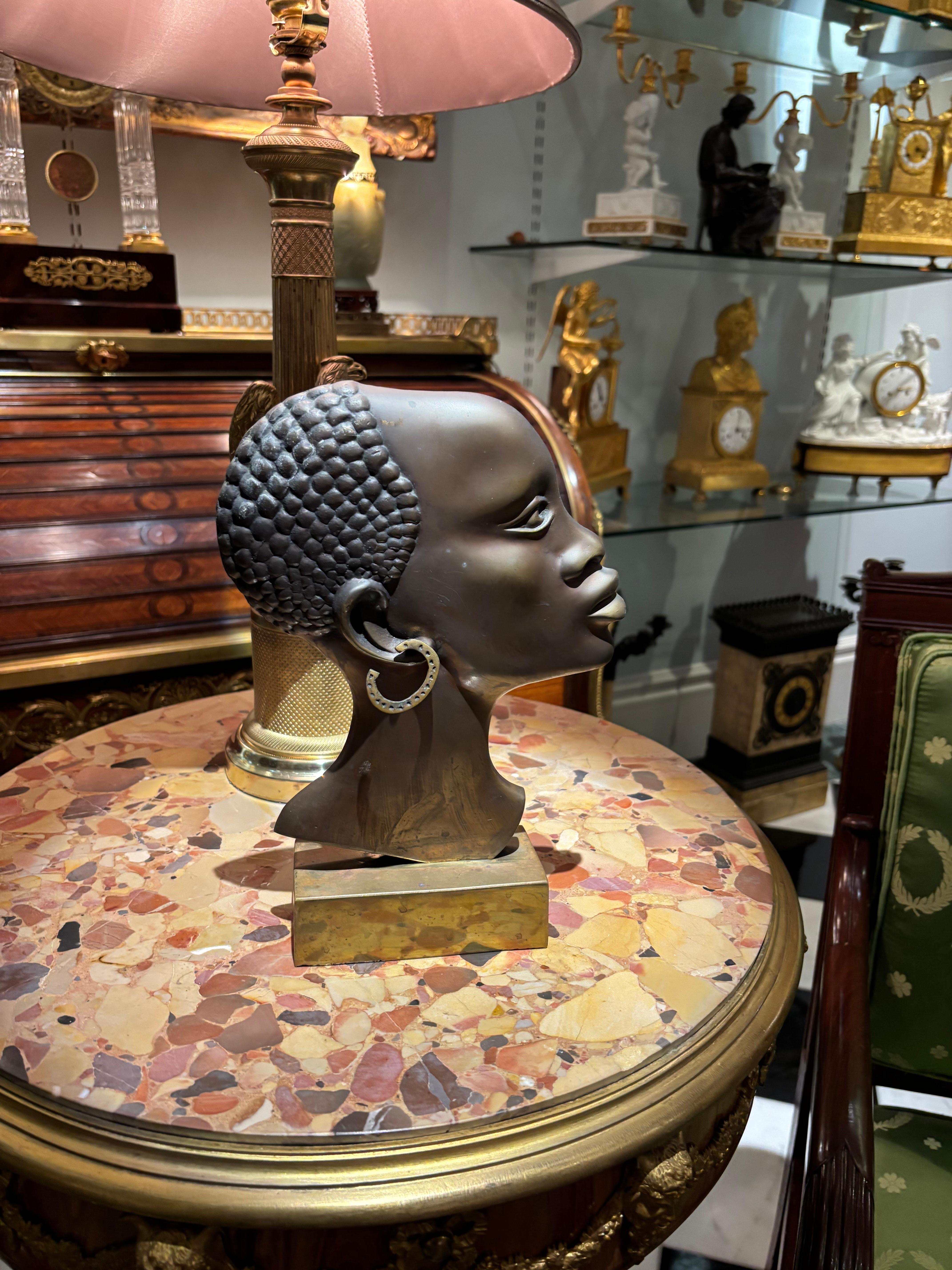Art Deco Patinated Bronze Profile Bust of an African Woman In Good Condition For Sale In Vancouver, British Columbia
