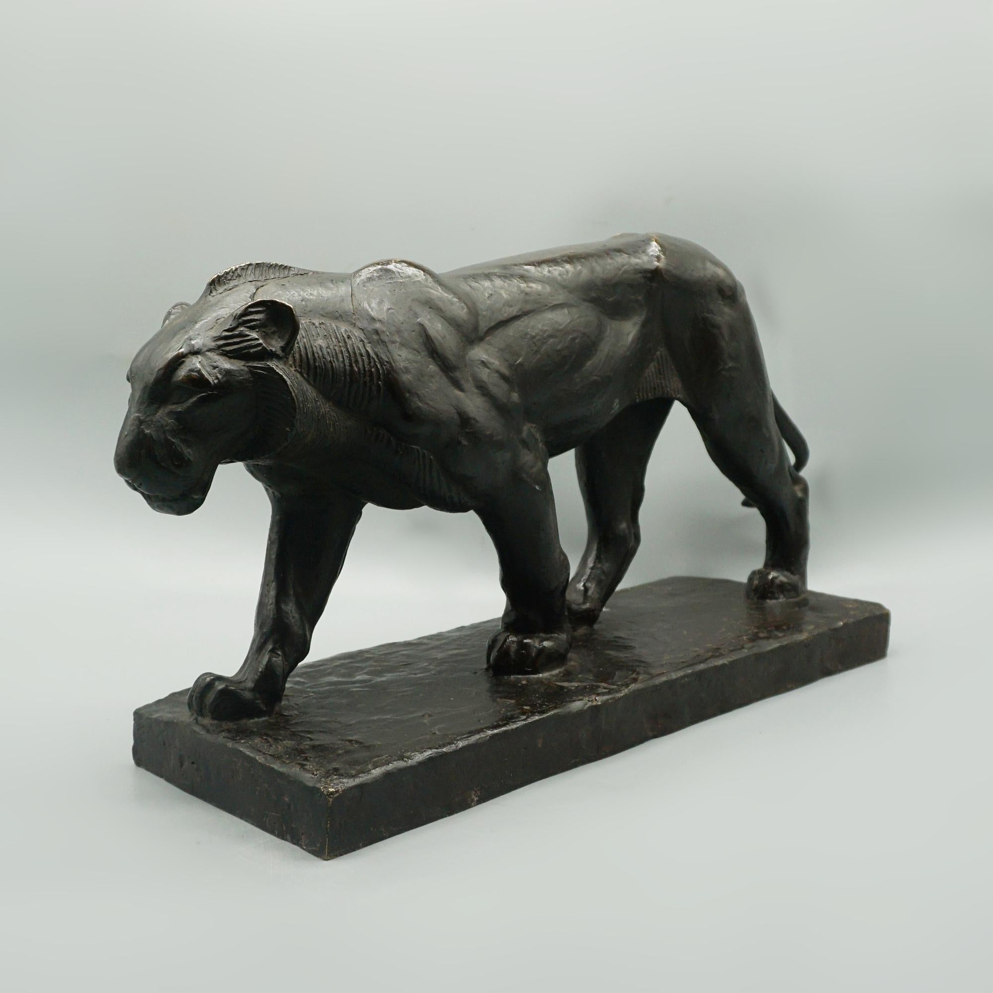 Art Deco Patinated Bronze Sculpture of a Prowling Panther by Piero Palozzolo In Excellent Condition For Sale In Forest Row, East Sussex
