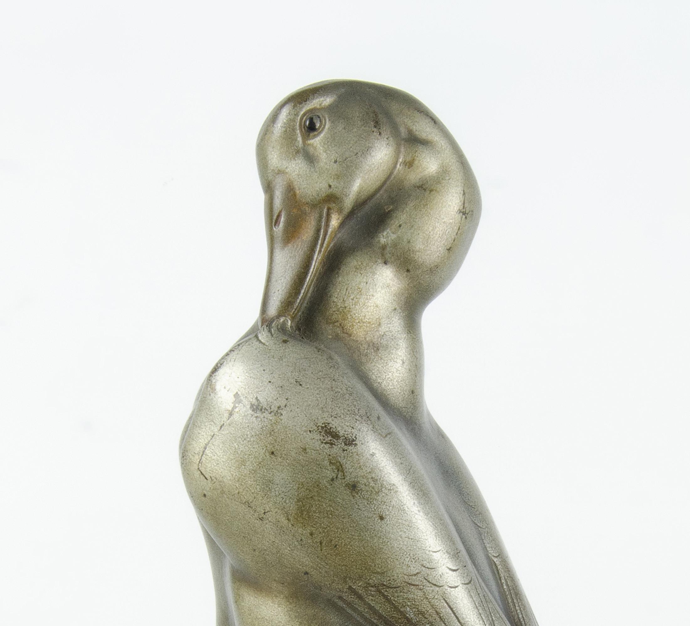 Art Déco Patinated Bronze Sculpture of Duck by Gerhard Schliepstein, Germany In condizioni buone in vendita a North Miami, FL