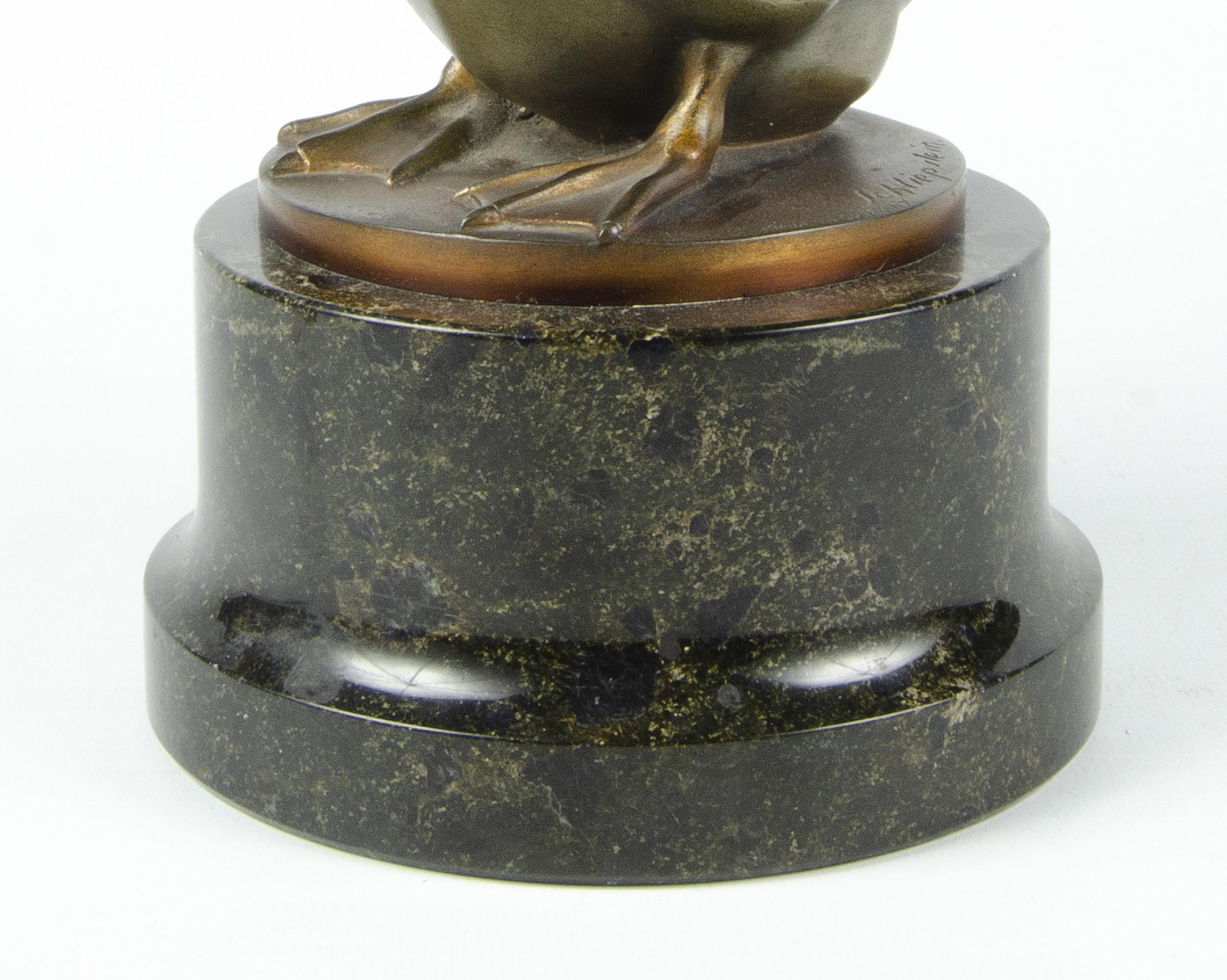 Metallo Art Déco Patinated Bronze Sculpture of Duck by Gerhard Schliepstein, Germany in vendita