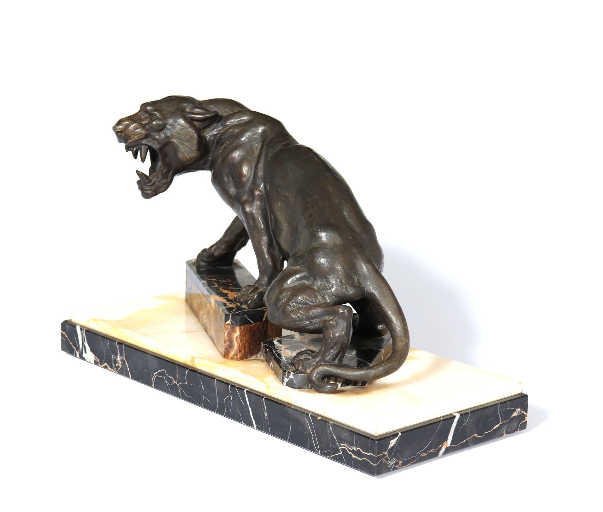 Art Deco Patinated Bronze Tiger on Marble and Onyx For Sale 2