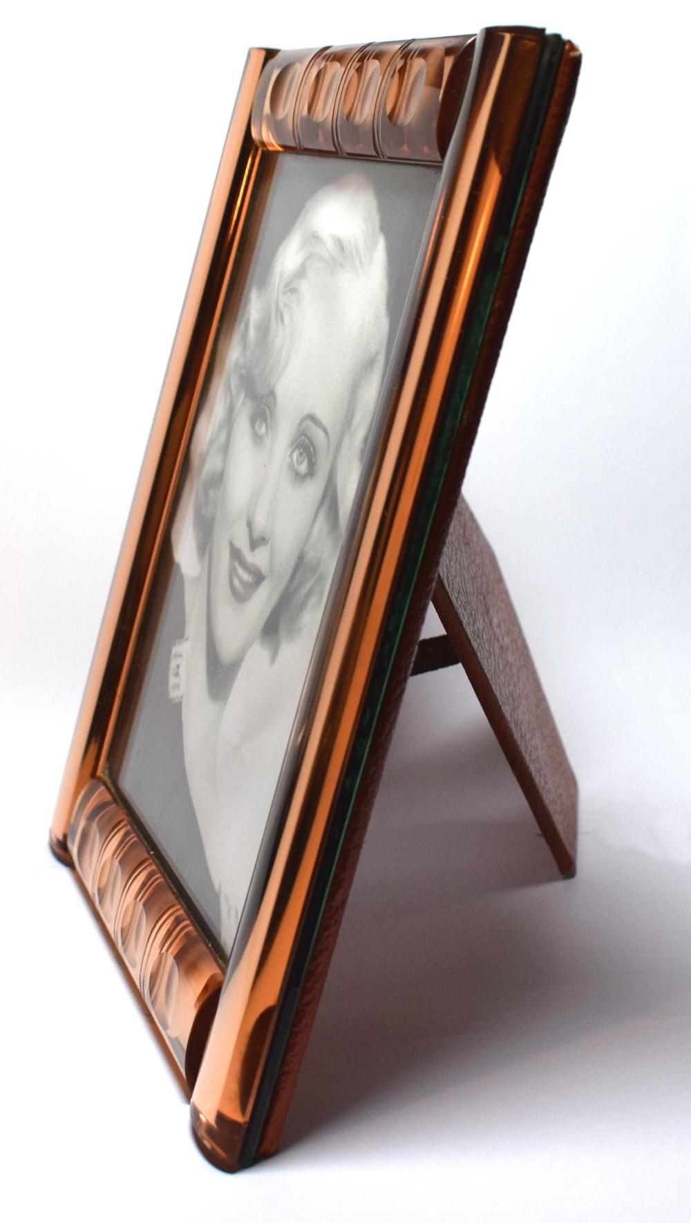 mirrored picture frame