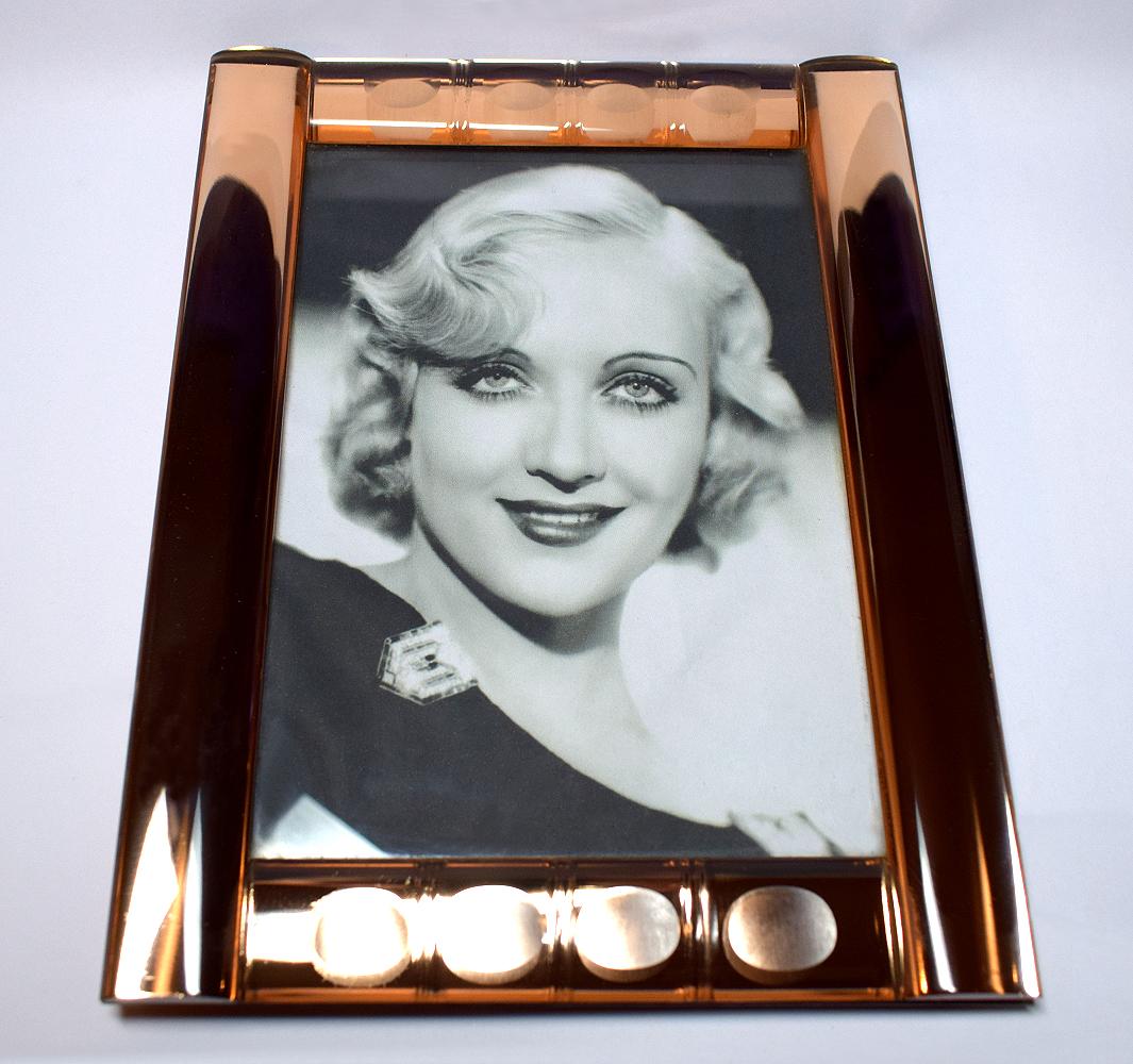 Art Deco Peach Mirrored Bevelled Glass Picture Frame, circa 1930 2