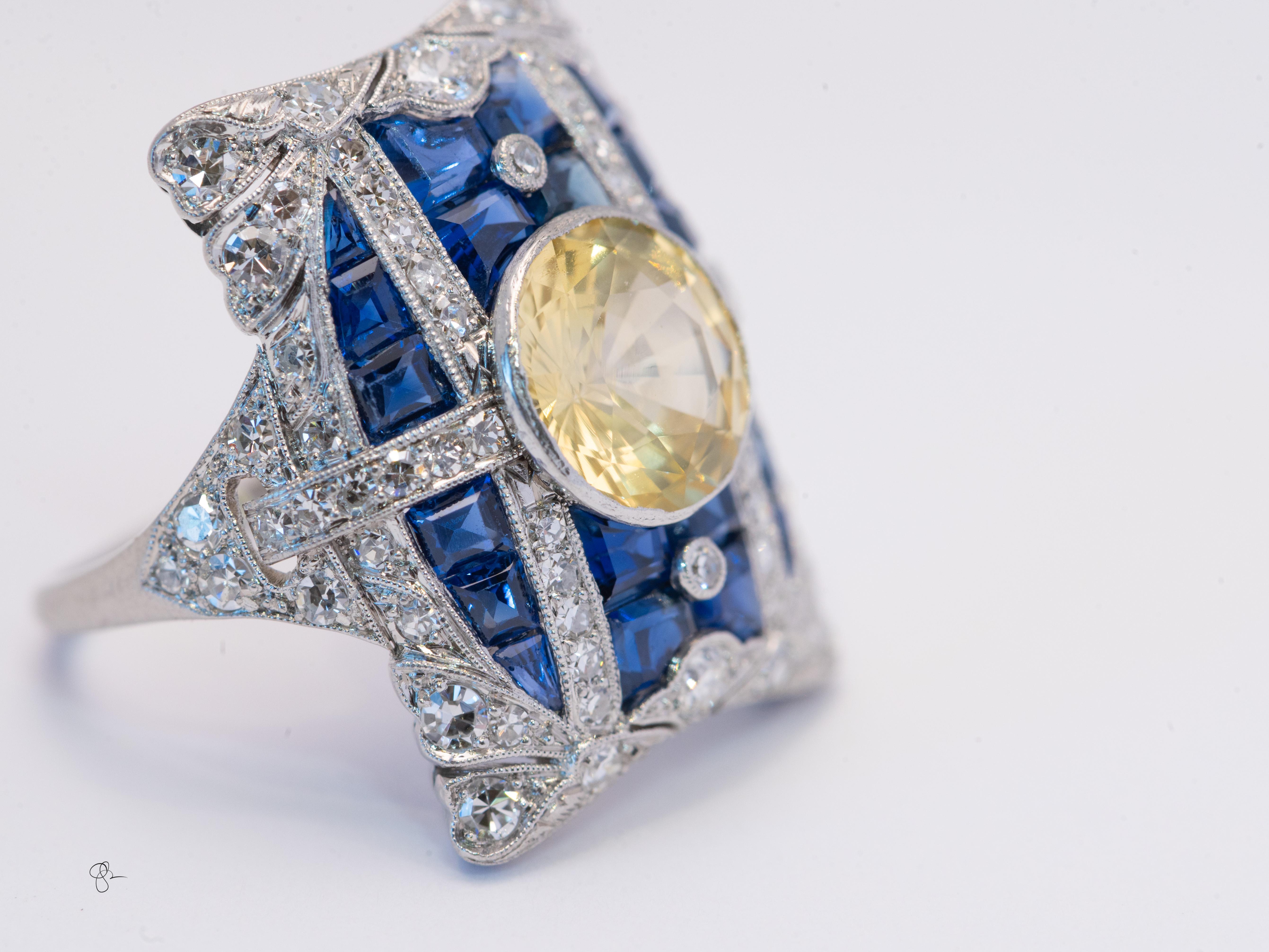 Art Deco Peacock Vintage Ring with Yellow Sapphire, Blue Sapphires & Diamonds In Good Condition For Sale In Tucson, AZ