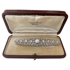 Antique Art Deco Pearl and Diamond Platinum Brooch