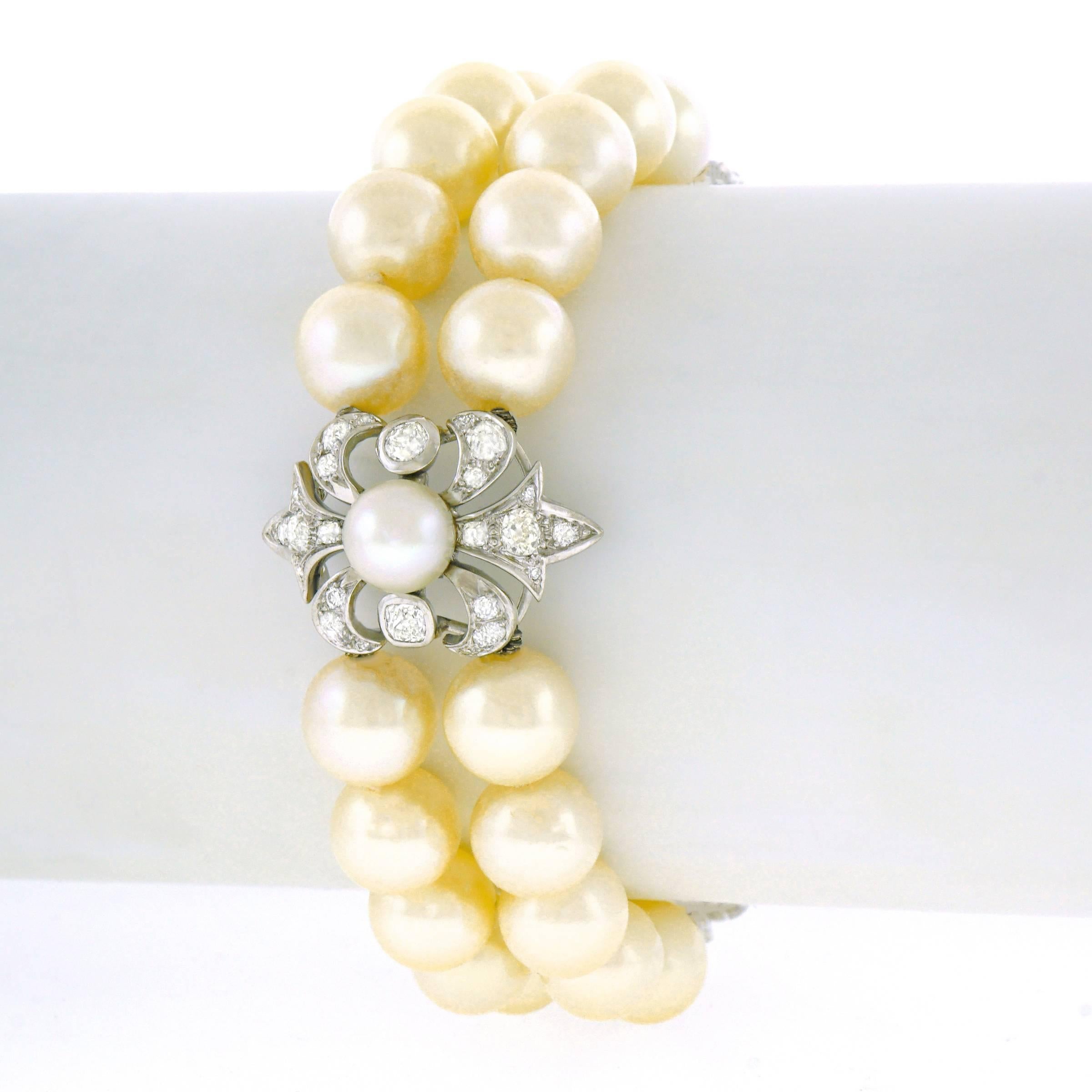 Art Deco Pearl and Diamond Set Fleur-de-Lis Gold Bracelet In Excellent Condition In Litchfield, CT