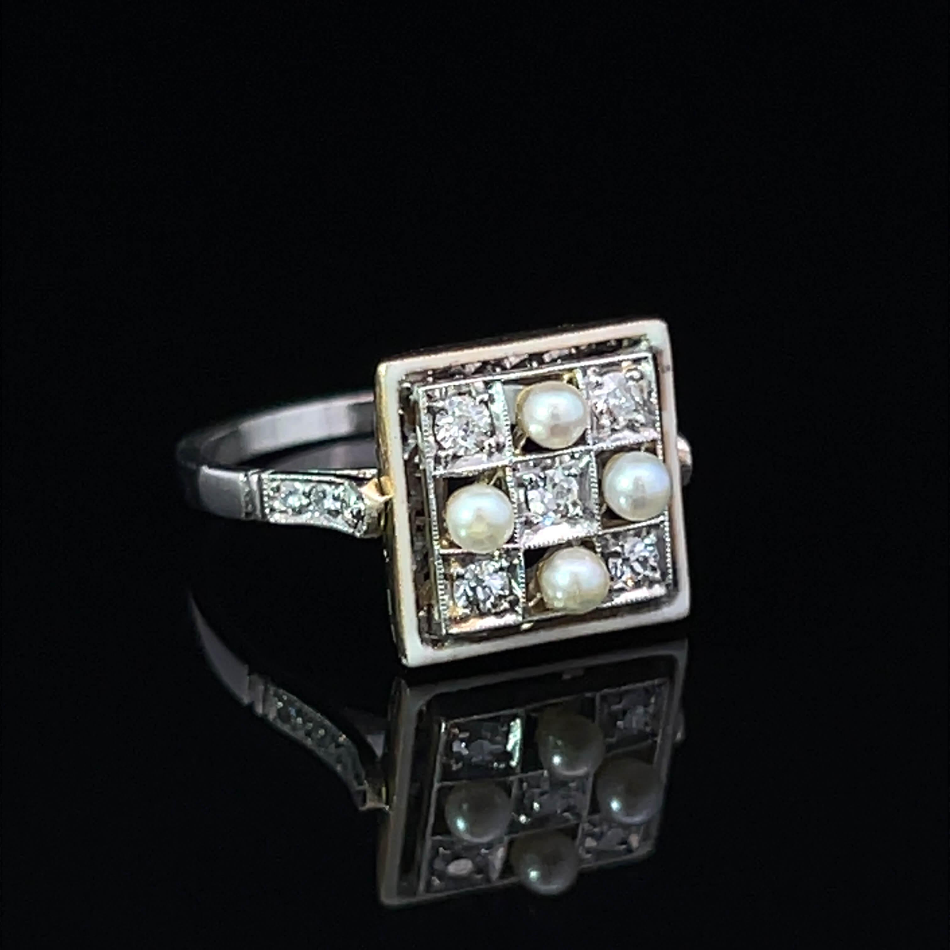 Art Déco Anello Art Deco con perle, diamanti e smalto, circa anni '30 in vendita