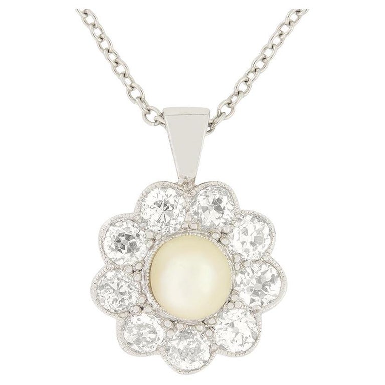 Art Deco Pearl and Diamond Necklace, C.1920s For Sale at 1stDibs