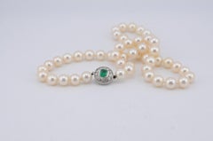 Art Deco Pearl Necklace with Diamond and Colombian Emerald Clasp