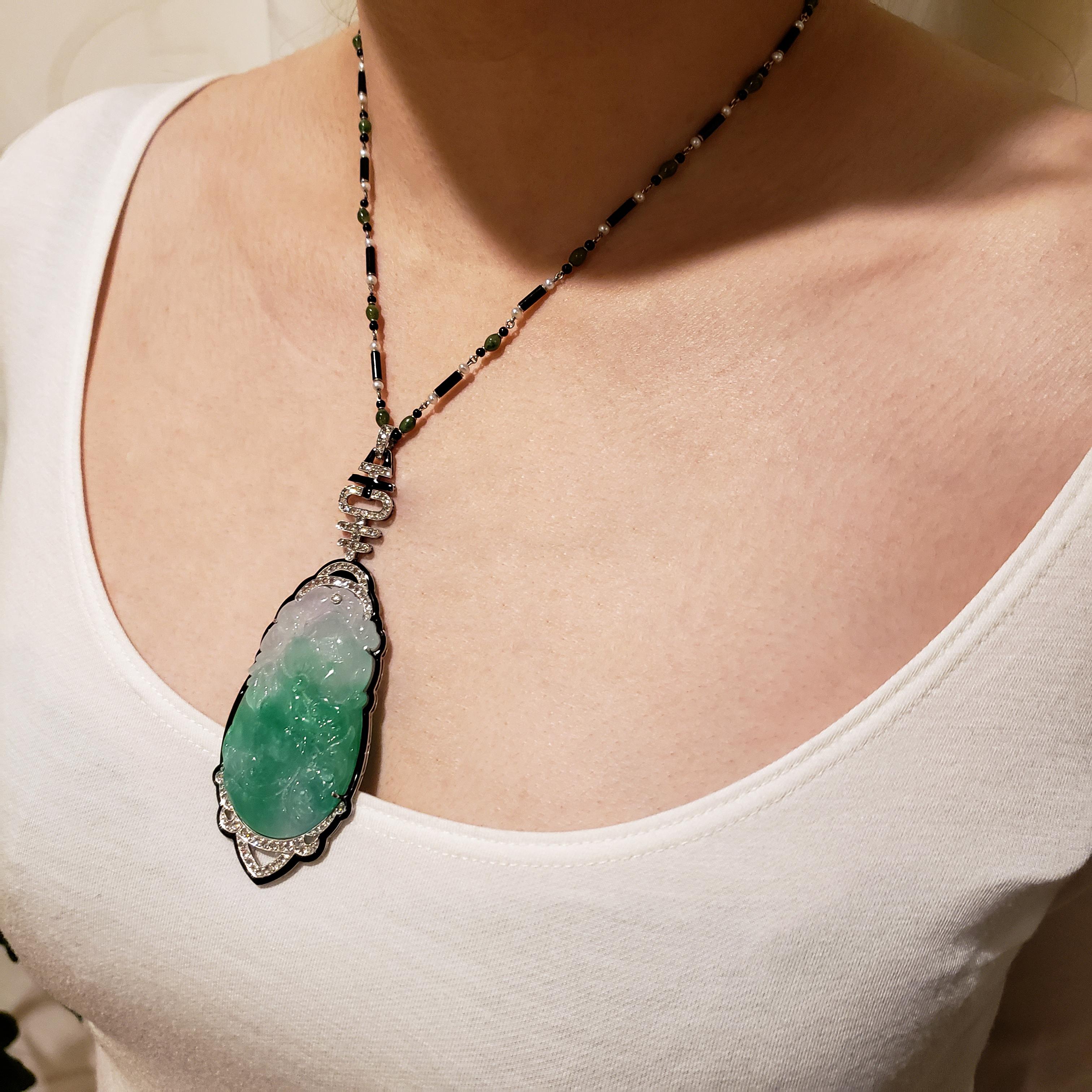 Collier à pendentif Art déco en perles, onyx et jade en vente 4