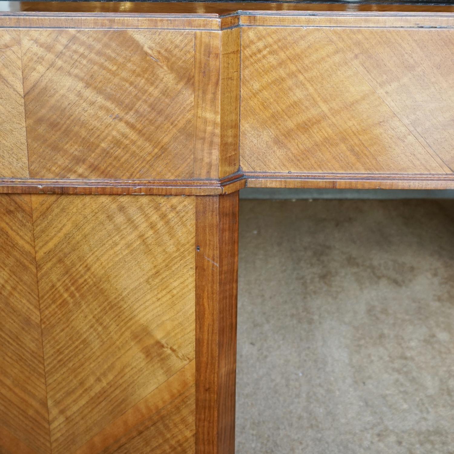 Art Deco Pedestal Desk Attributed to Heal's of London, Circa 1935 6