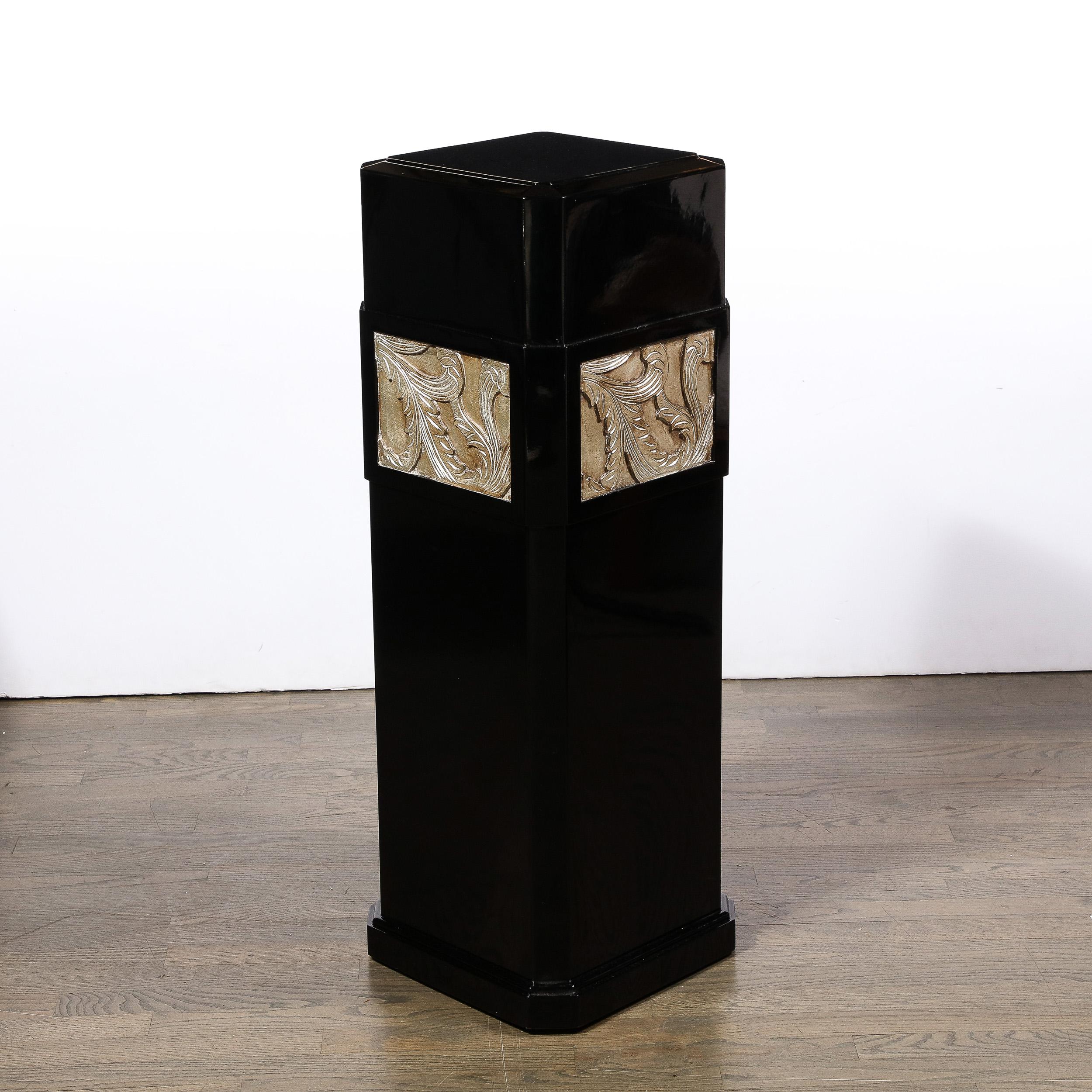 Art Deco Pedestal in Black Lacquered Walnut w/ Antique White Gold Foglia Motifs For Sale 6