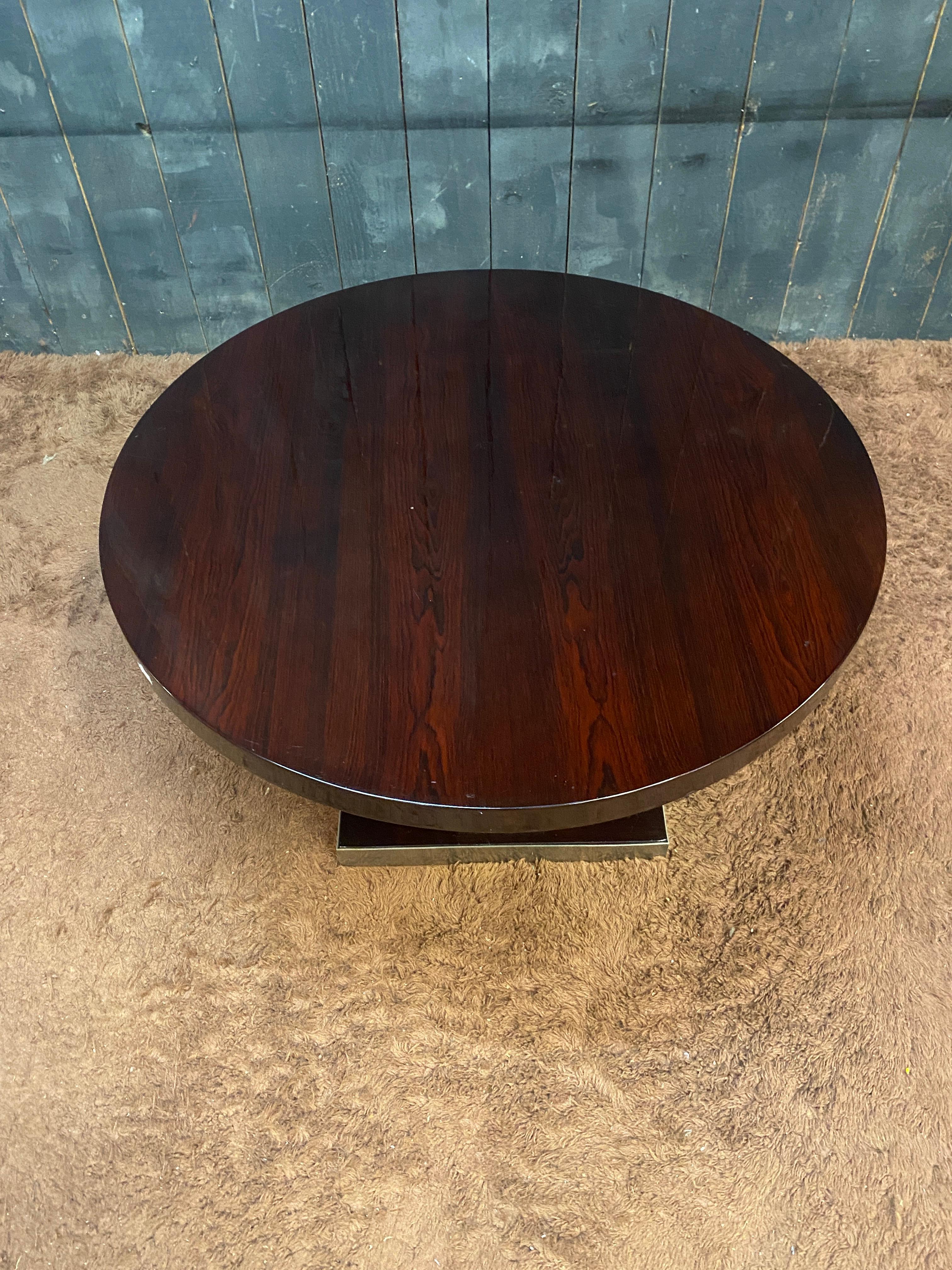 Art Deco pedestal table in varnished walnut circa 1940
nickel-plated bronze base
revarnished two years ago, but some defects
