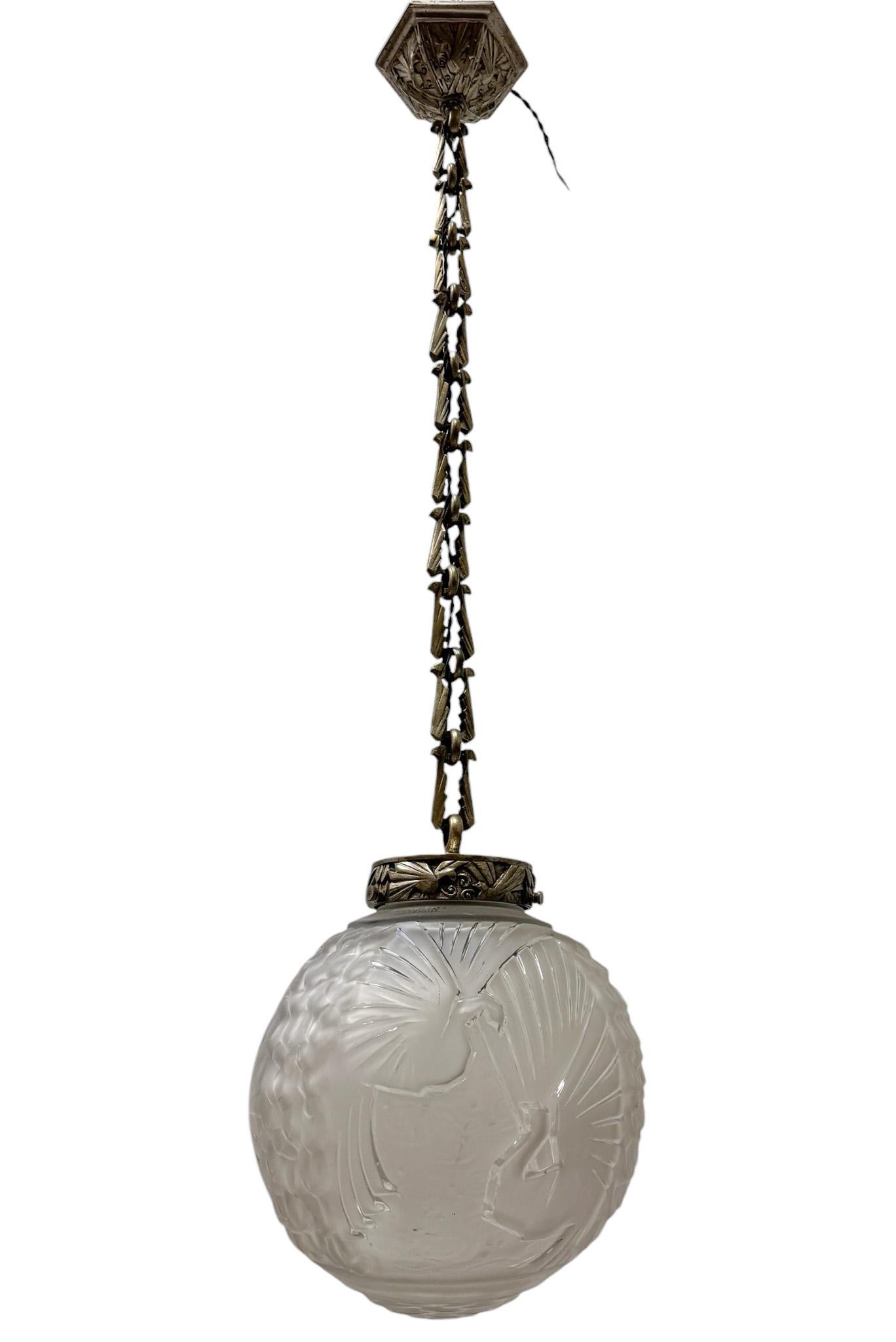 French Art Deco Pendant by Muller Frères Luneville with Original Birds Shade, 1930s For Sale
