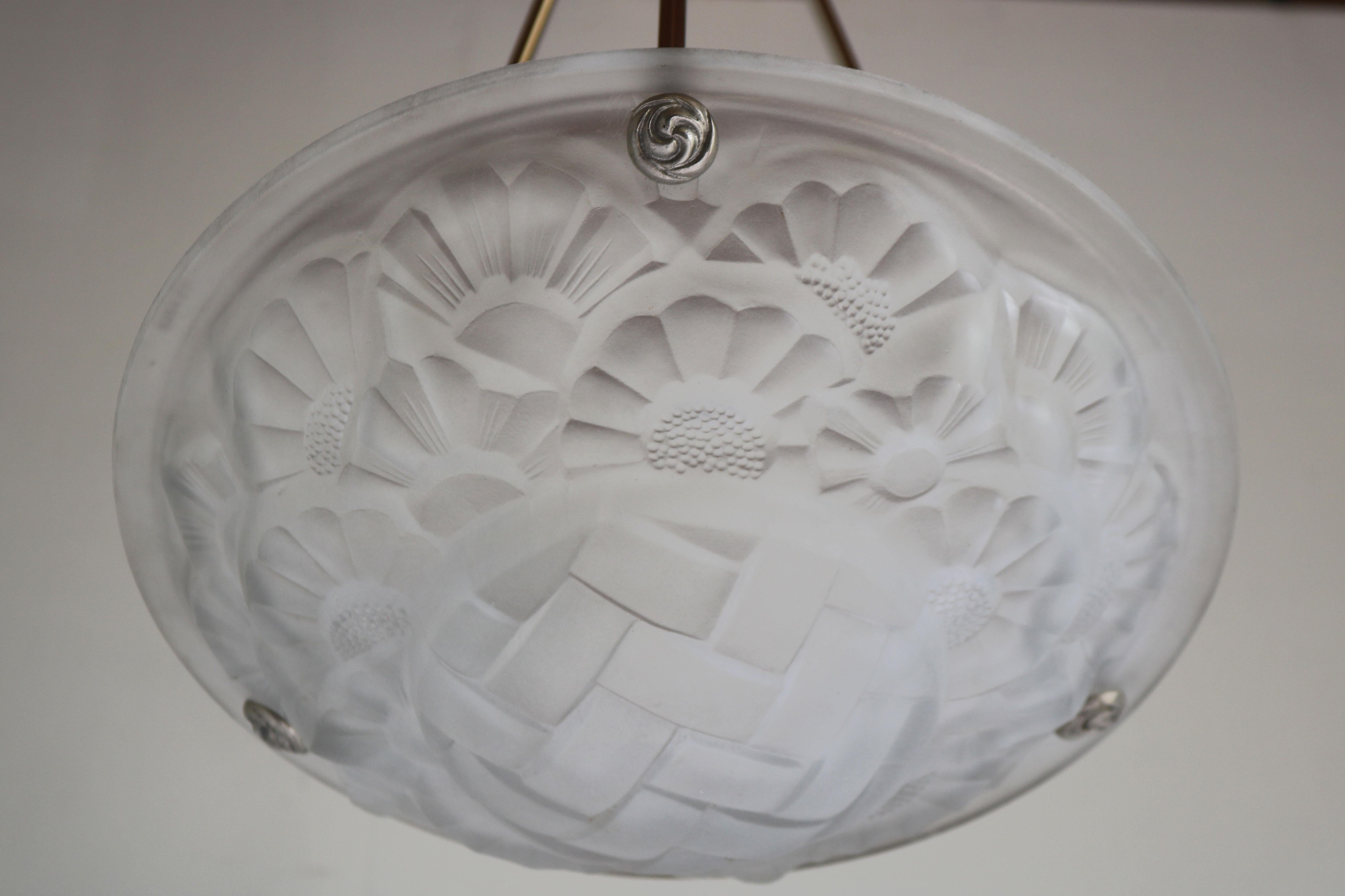 French Art Deco Pendant / Chandelier by David Gueron Degue 1930 Frosted Glass White For Sale