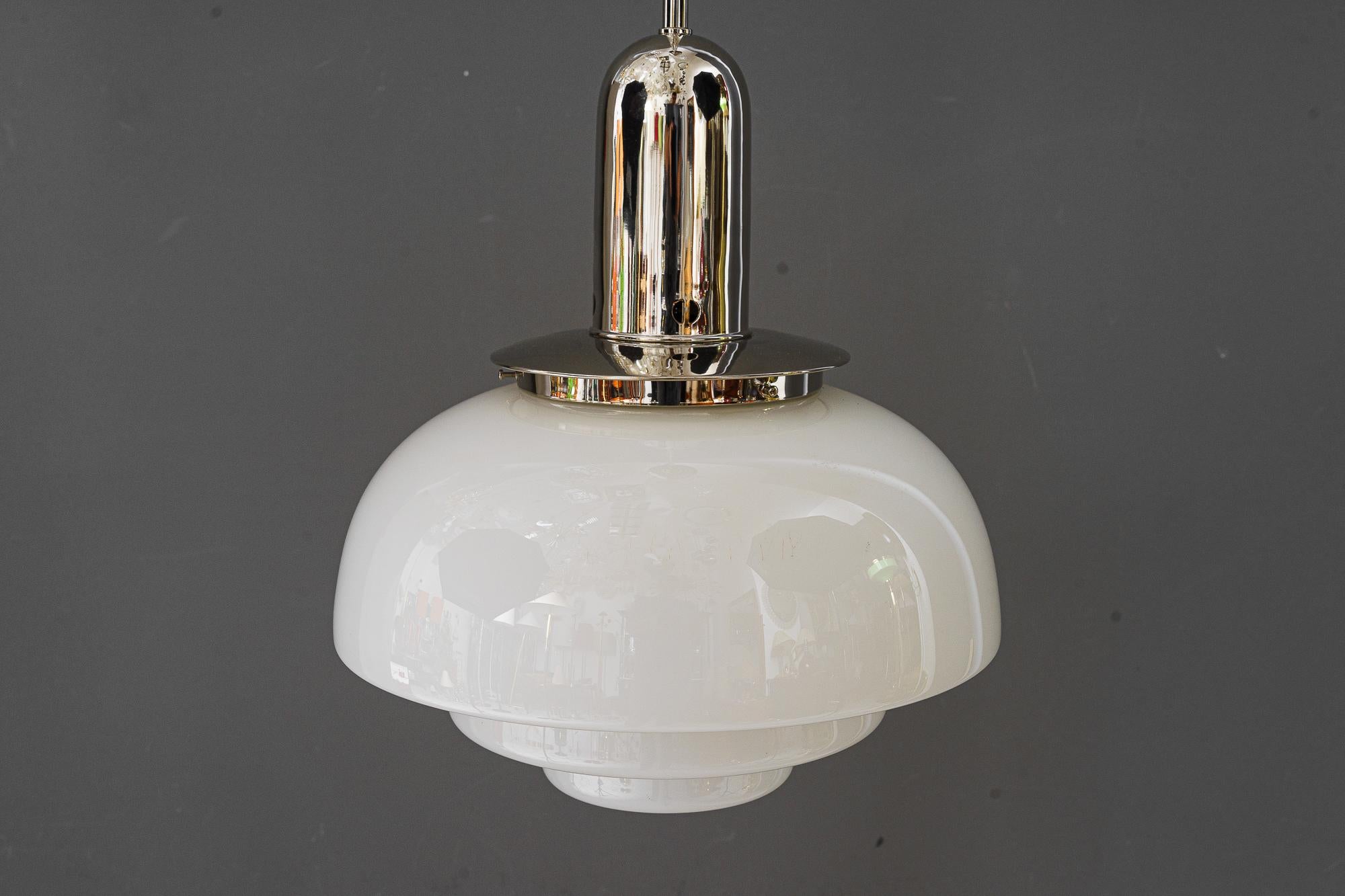 Art Deco Pendant germany around 1920s
Brass nickel plated
Original glass shade