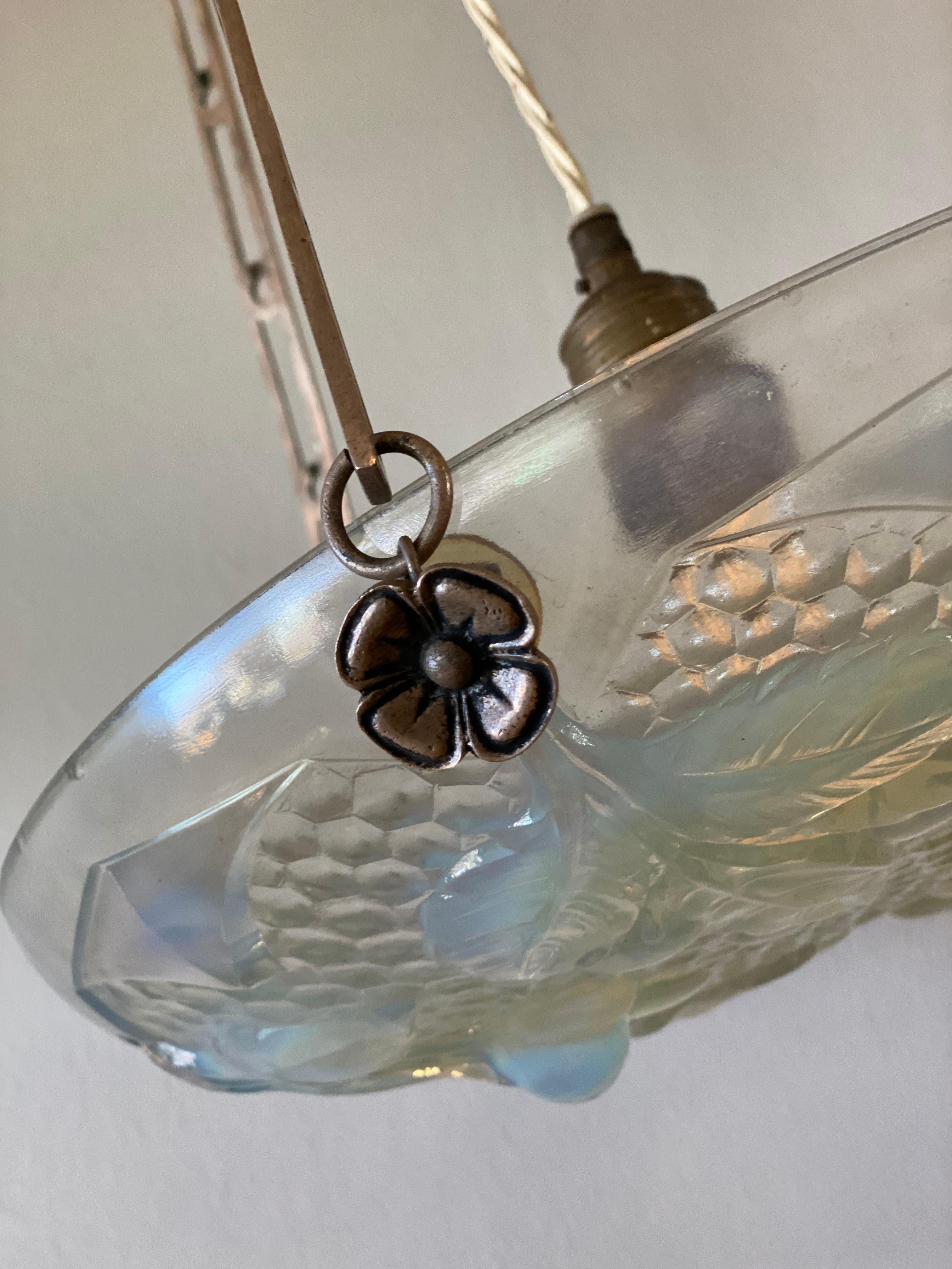 Art Deco Pendant Lamp in Opaline Glass, France 1920s, Iridescent Glass In Good Condition In Hamburg, DE