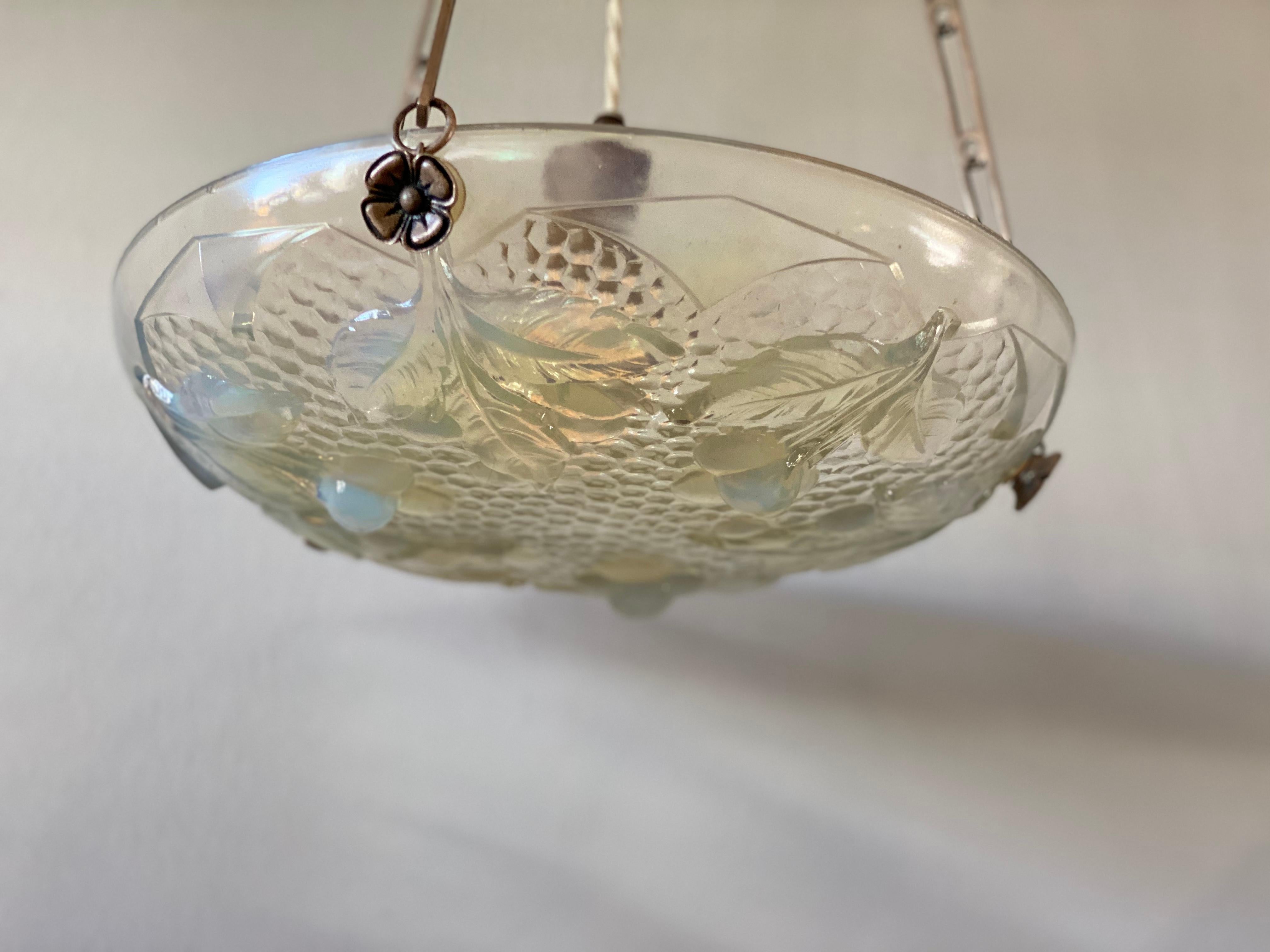 Early 20th Century Art Deco Pendant Lamp in Opaline Glass, France 1920s, Iridescent Glass