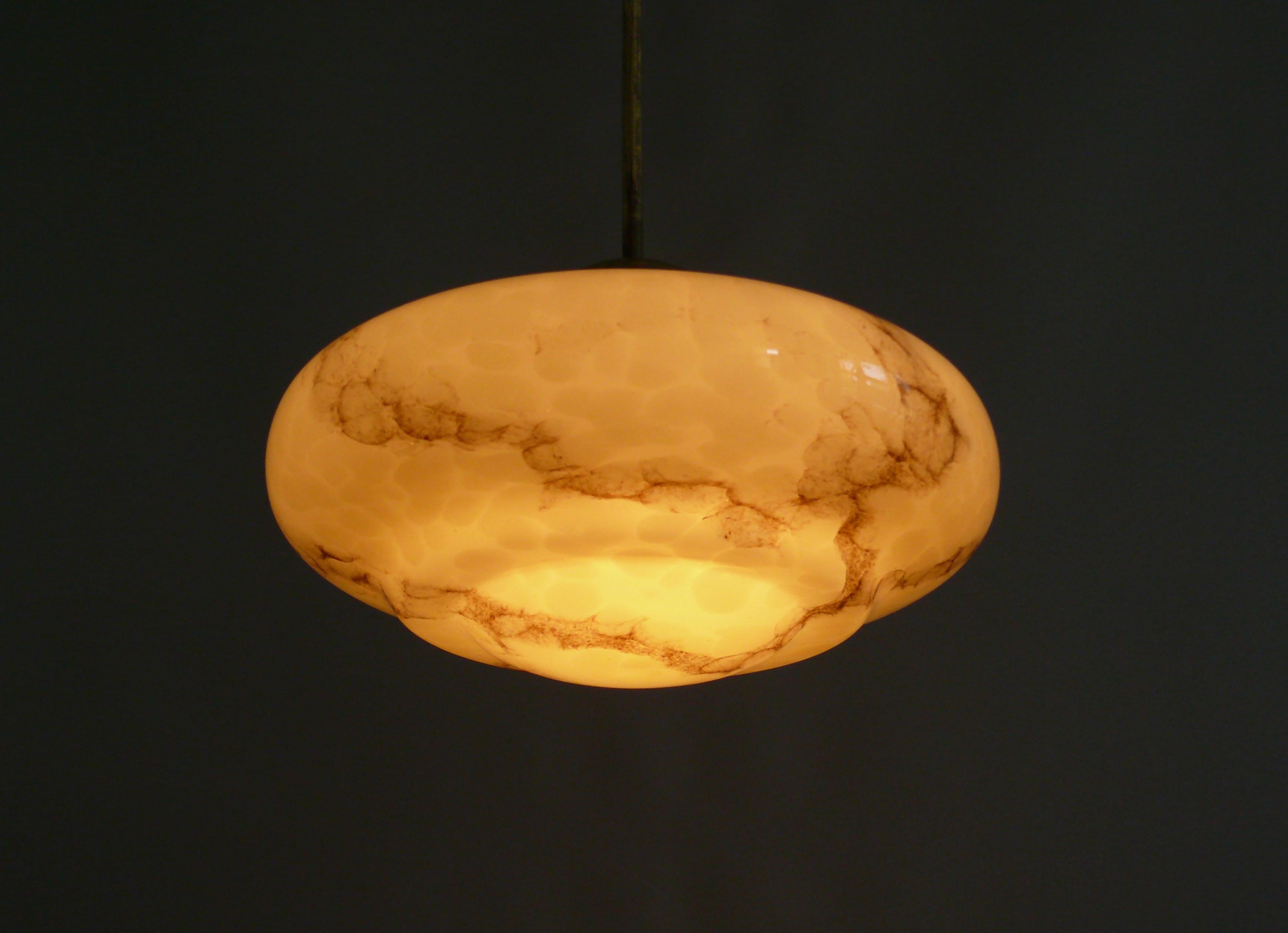 20th Century Art Déco Pendant Light, 1930s - 1940s