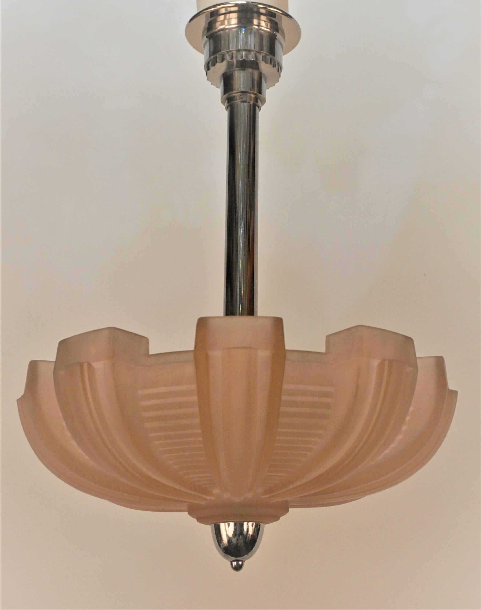 Art Deco Pendant Light by Petitot 5