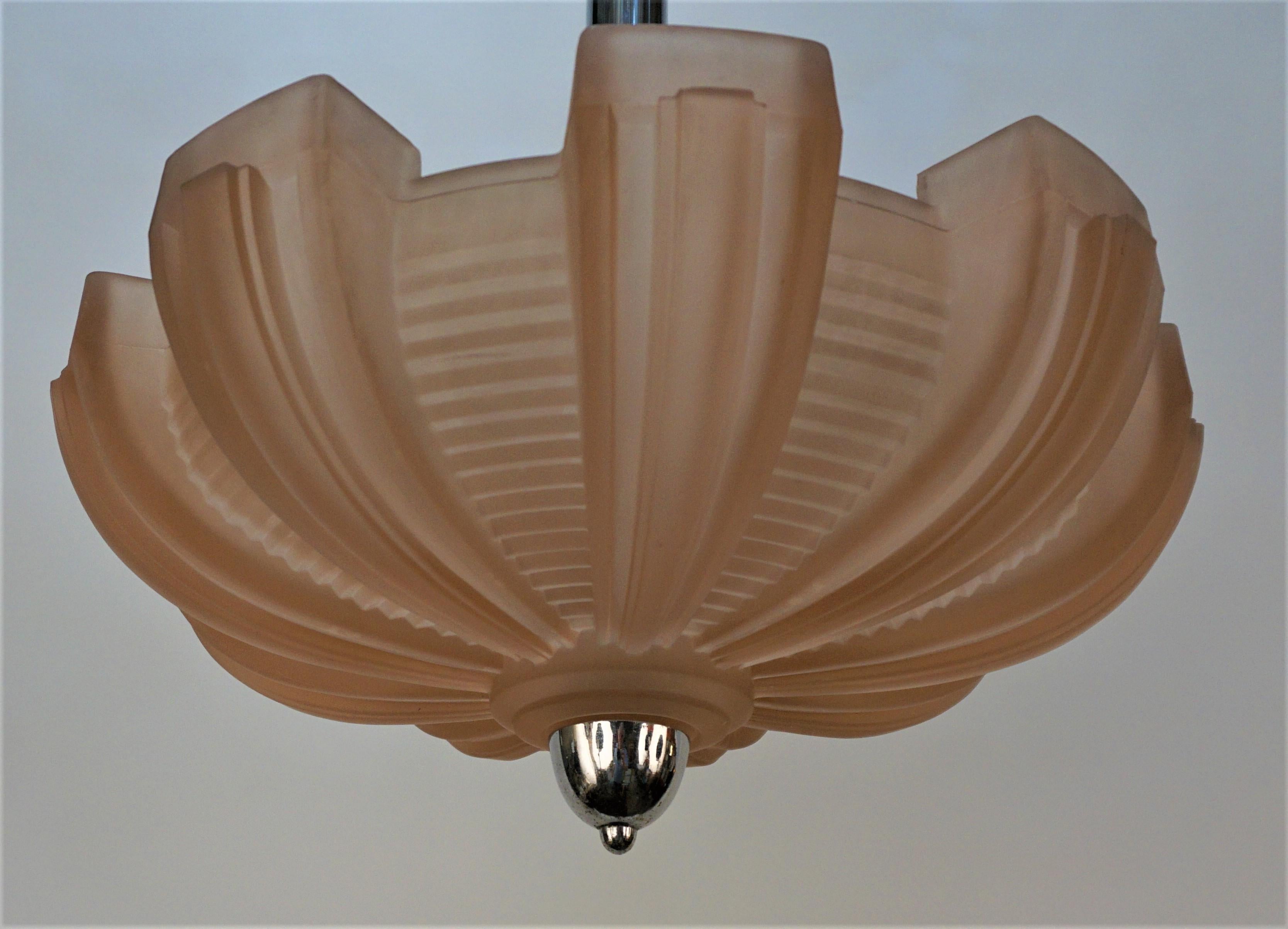 Art Deco Pendant Light by Petitot 6