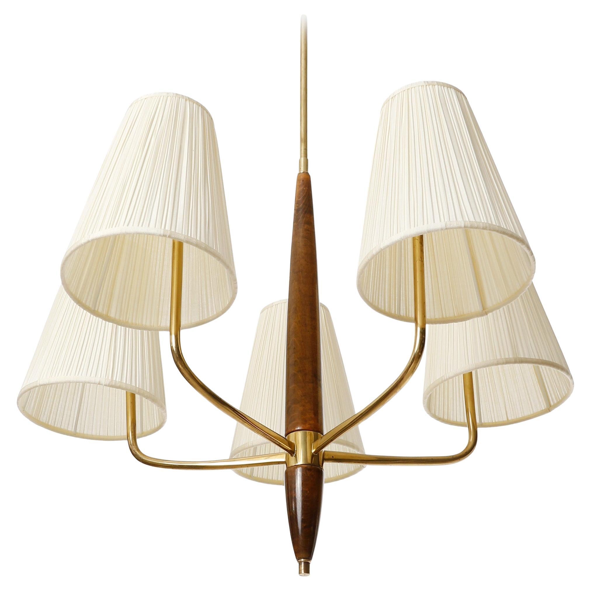 Art Deco Pendant Light Chandelier, Brass Wood Cream Pleated Fabric Shades, 1930s In Good Condition For Sale In Hausmannstätten, AT