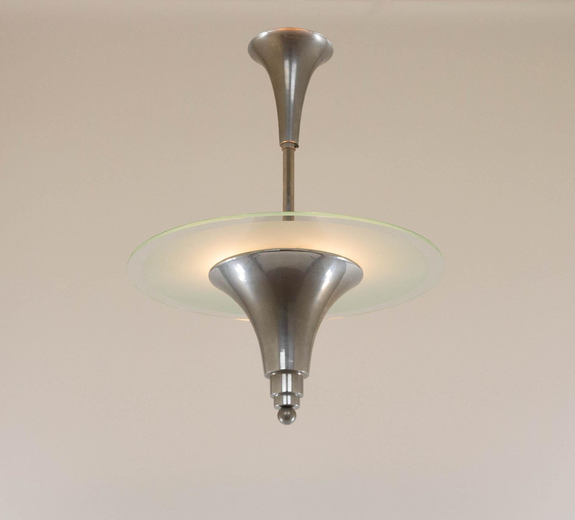 Mid-20th Century Art Deco pendant light designed and manufactured in France, 1930s For Sale