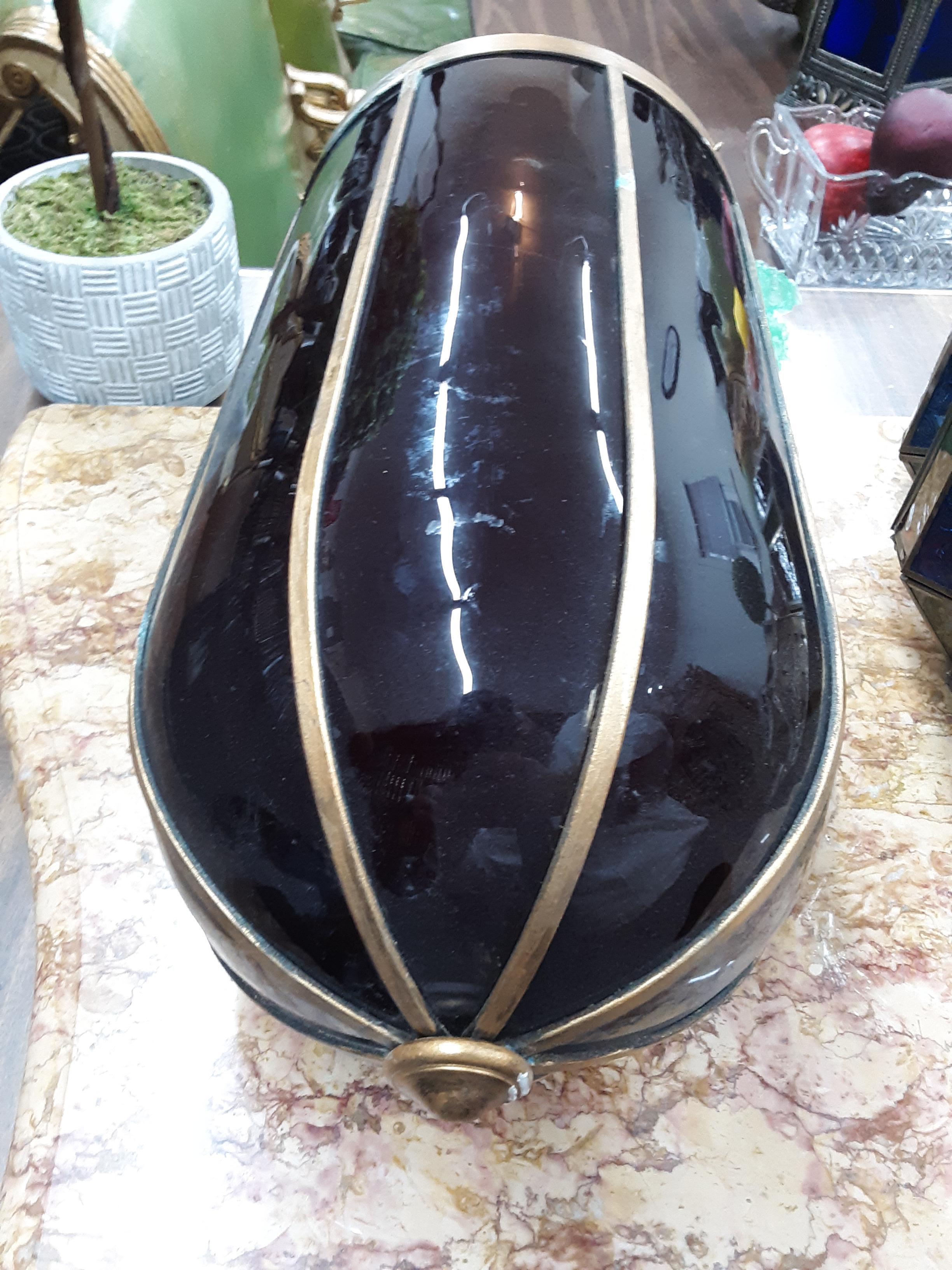 Hand-Carved Art Deco Pendant Light Set of 2 Red Glass with Electric Wiring, circa 1985 For Sale