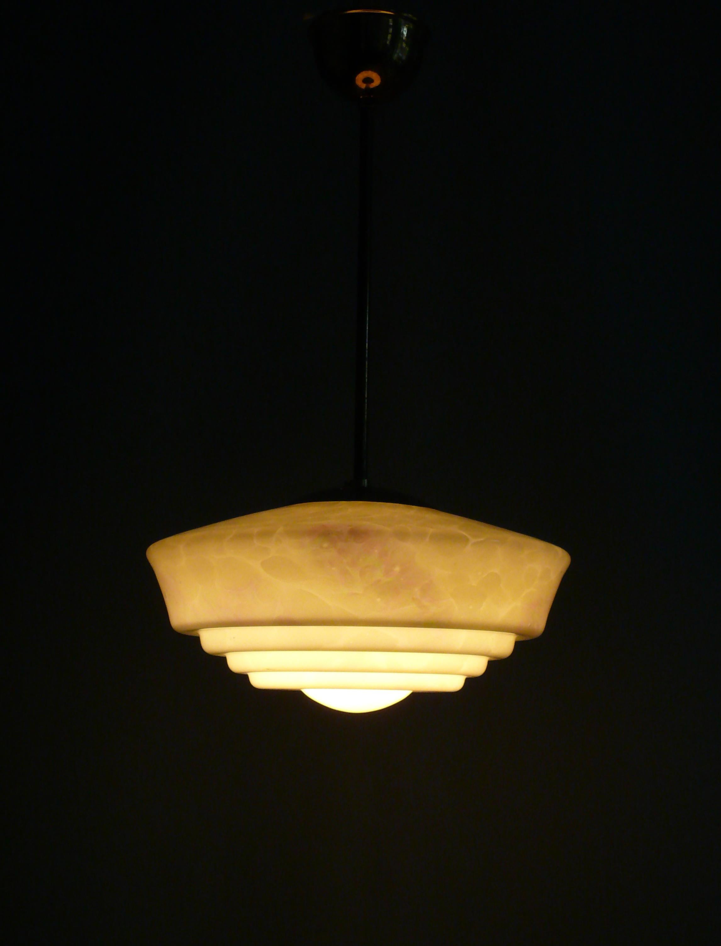Art Deco Art Déco Pendant Light With Marbled Glass, 1930s