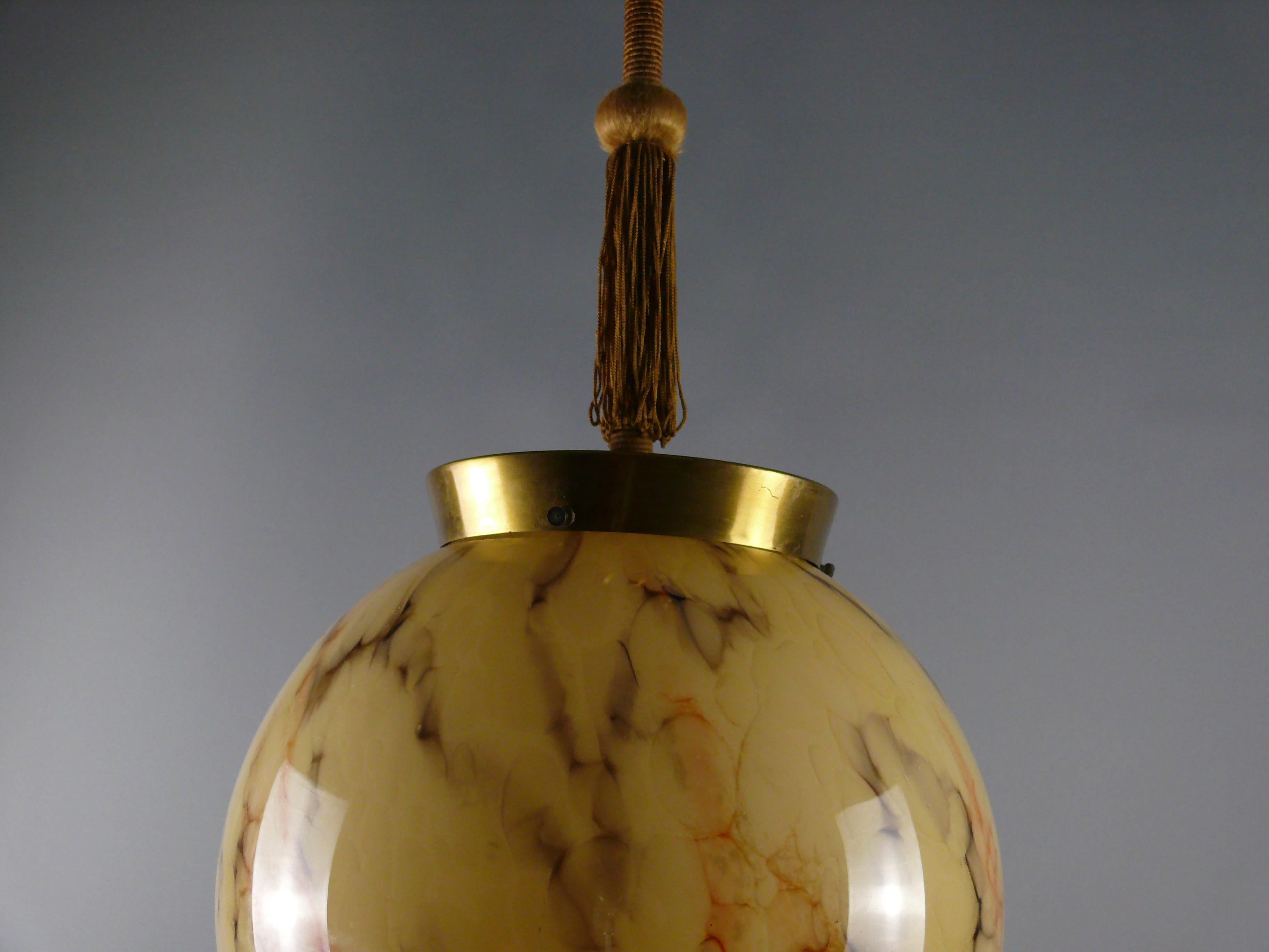 Art Déco Pendant Light With Marbled Glass, 1930s In Good Condition In Schwerin, MV