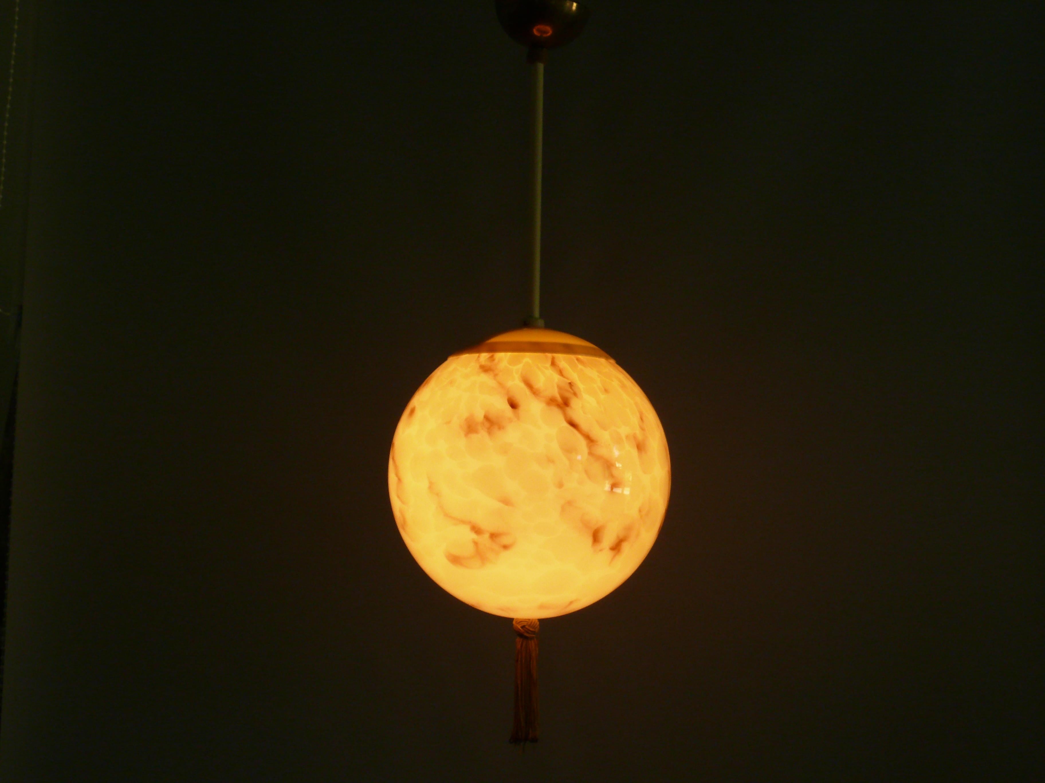 Art Déco Pendant Light With Marbled Glass, 1930s For Sale 1