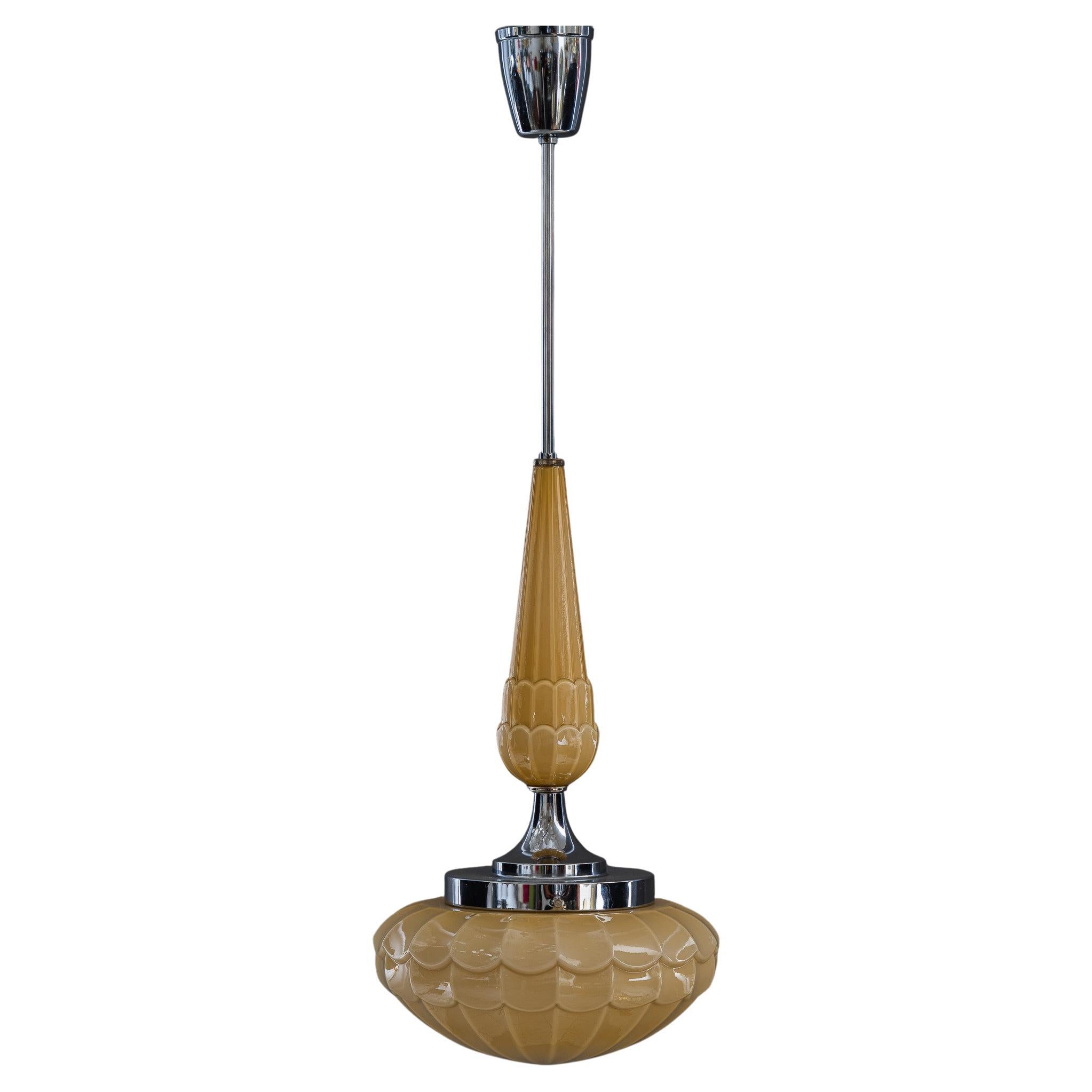 Lampe à suspension Art Déco viennoise des années 1920 avec verre orihinal (chrome) en vente