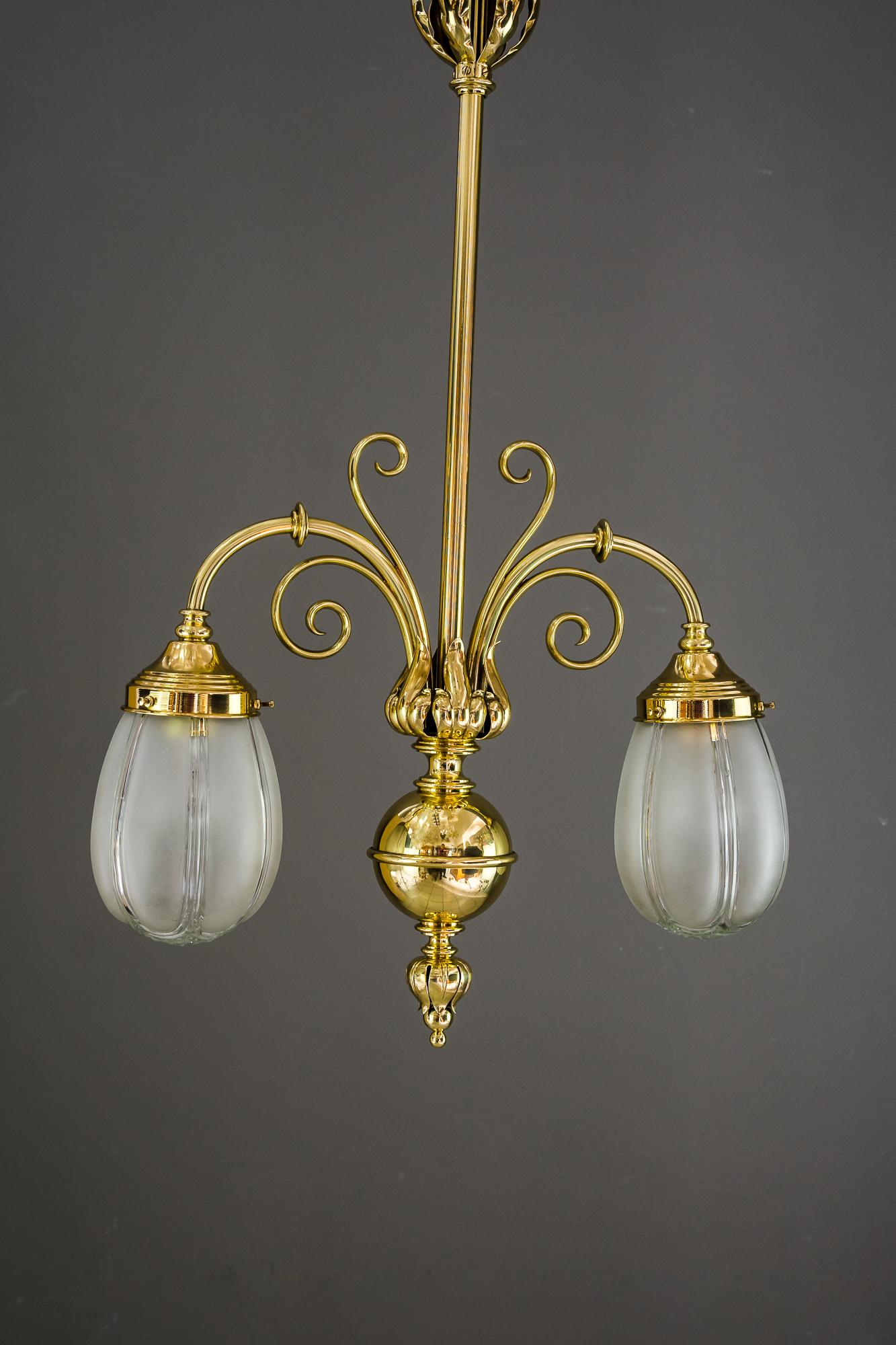Art Deco Pendant with Original Glass Shades, Vienna, around 1920s For Sale 7