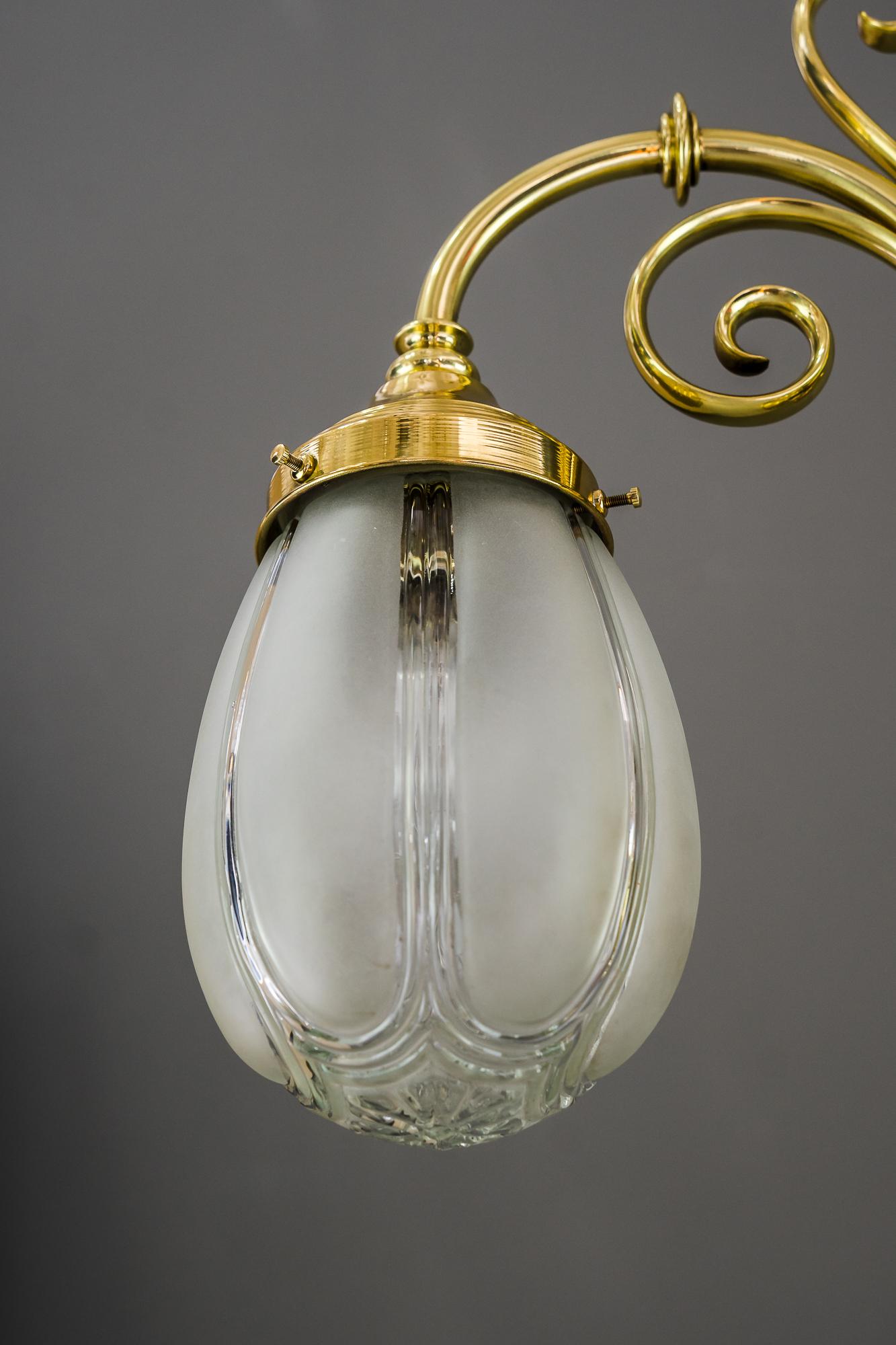 Art Deco Pendant with Original Glass Shades, Vienna, around 1920s For Sale 3