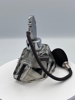 Bouteille de parfum Art Déco de Karl Palda