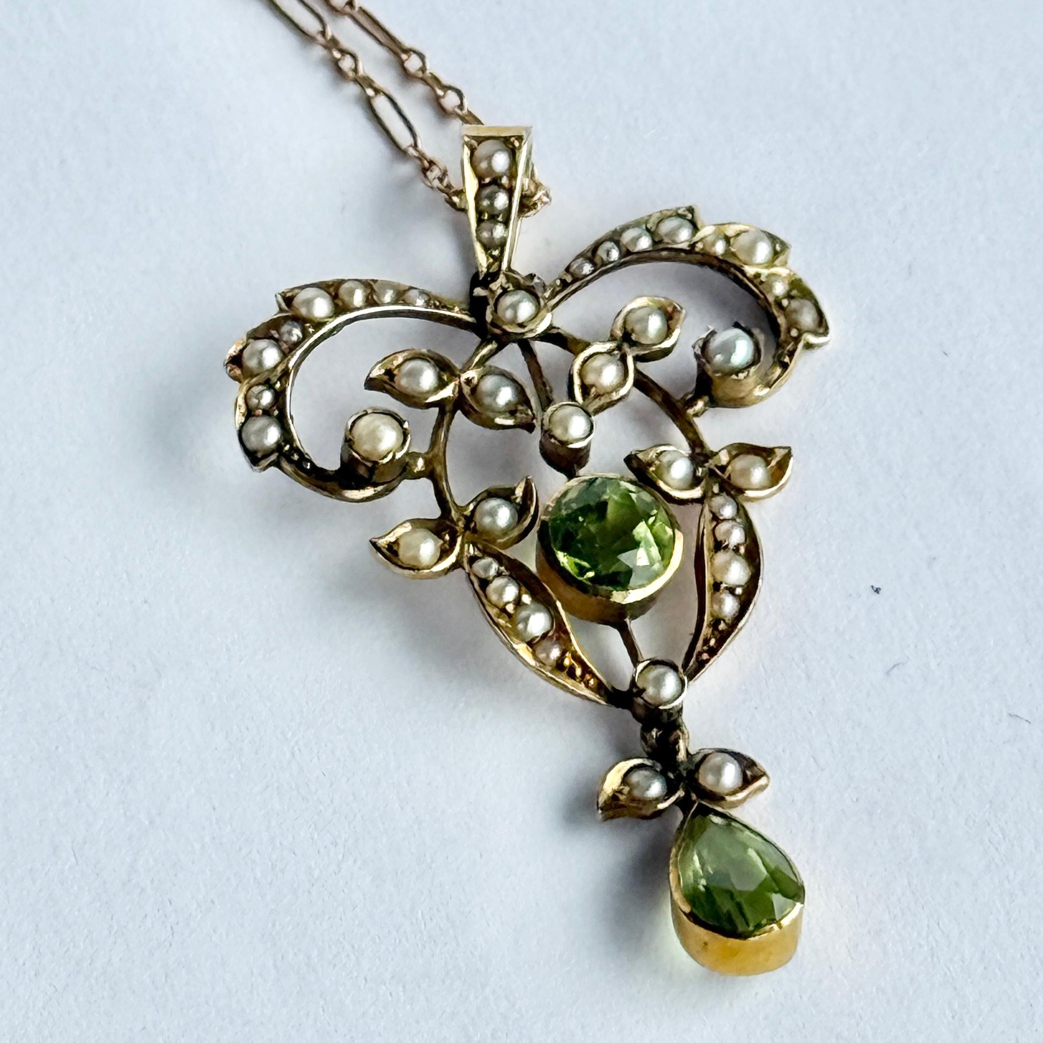 Ciondolo e catena in oro 9 carati in stile Art Déco con peridoto e perle in vendita 2