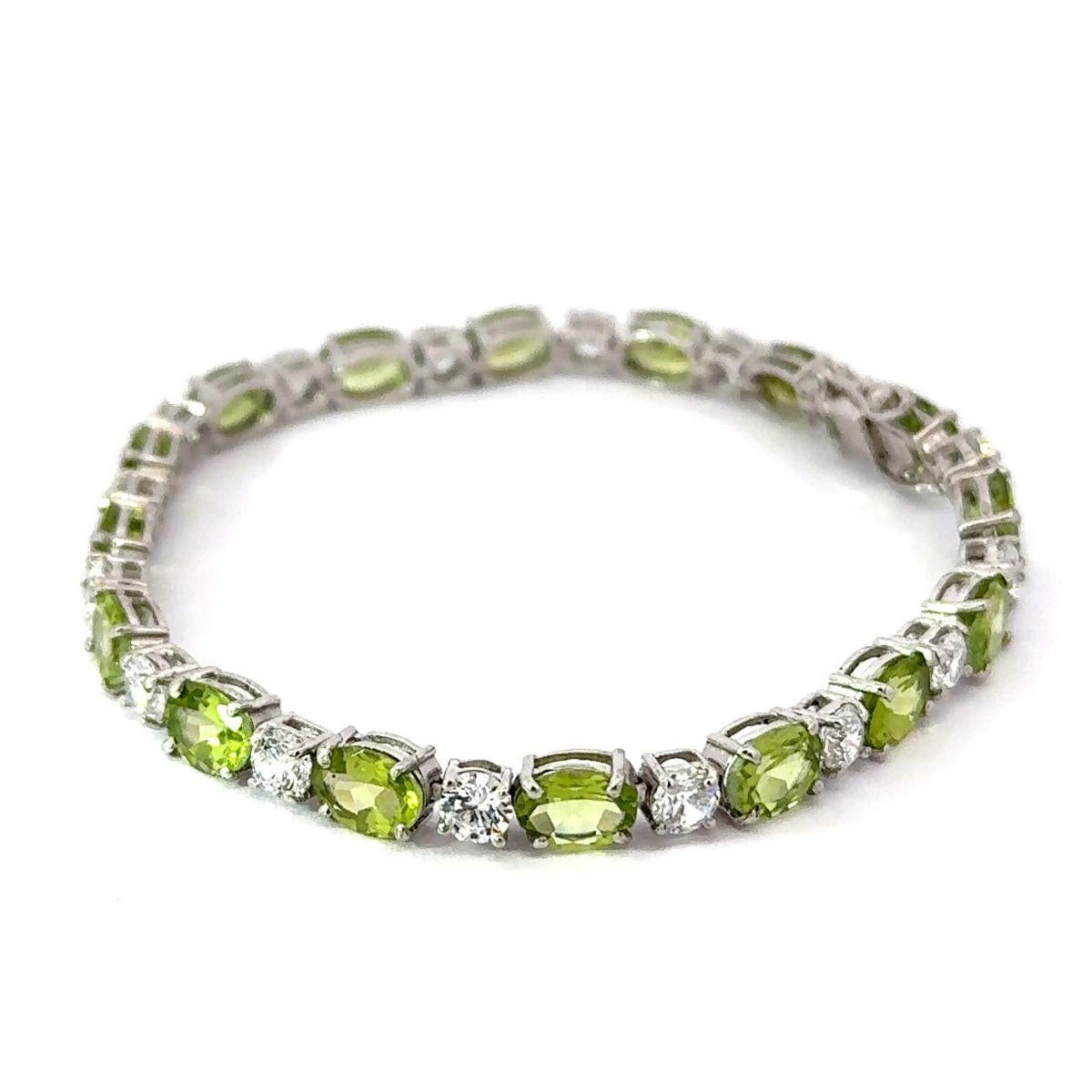 Art Deco Style Peridot Tennis Bracelet 925 Silver Engagement Gift for Her For Sale 1